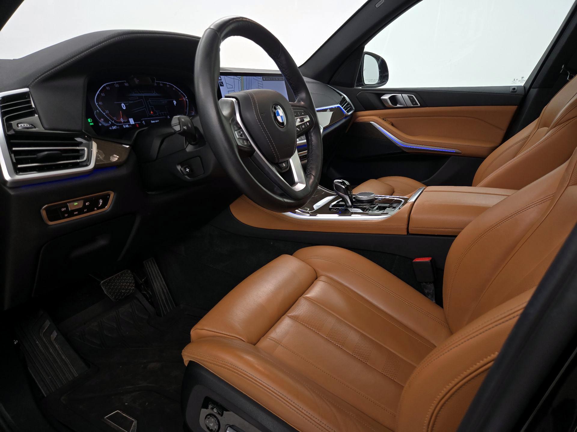 Thumbnail: 2022 BMW X5 - 11