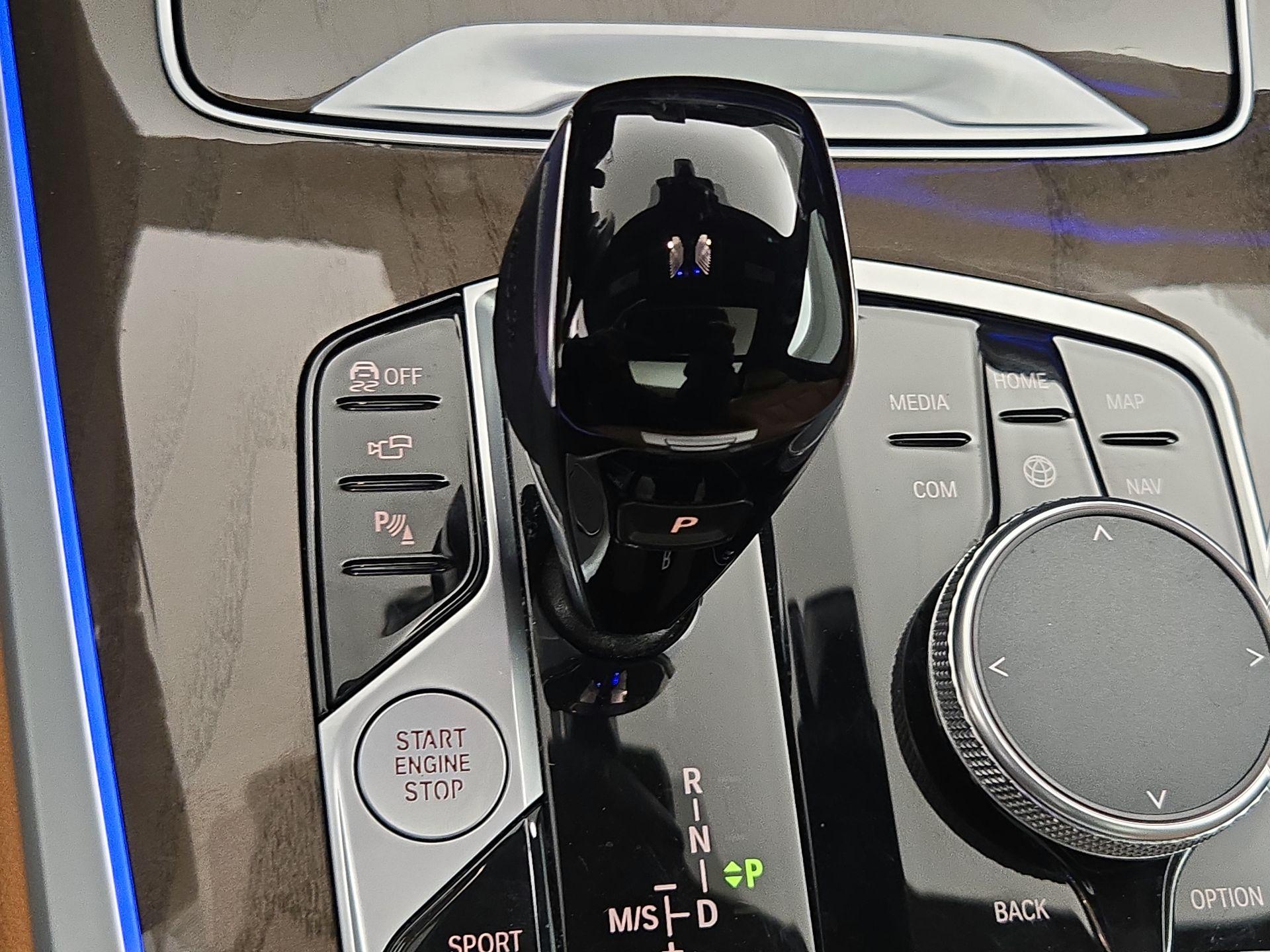 Thumbnail: 2022 BMW X5 - 18