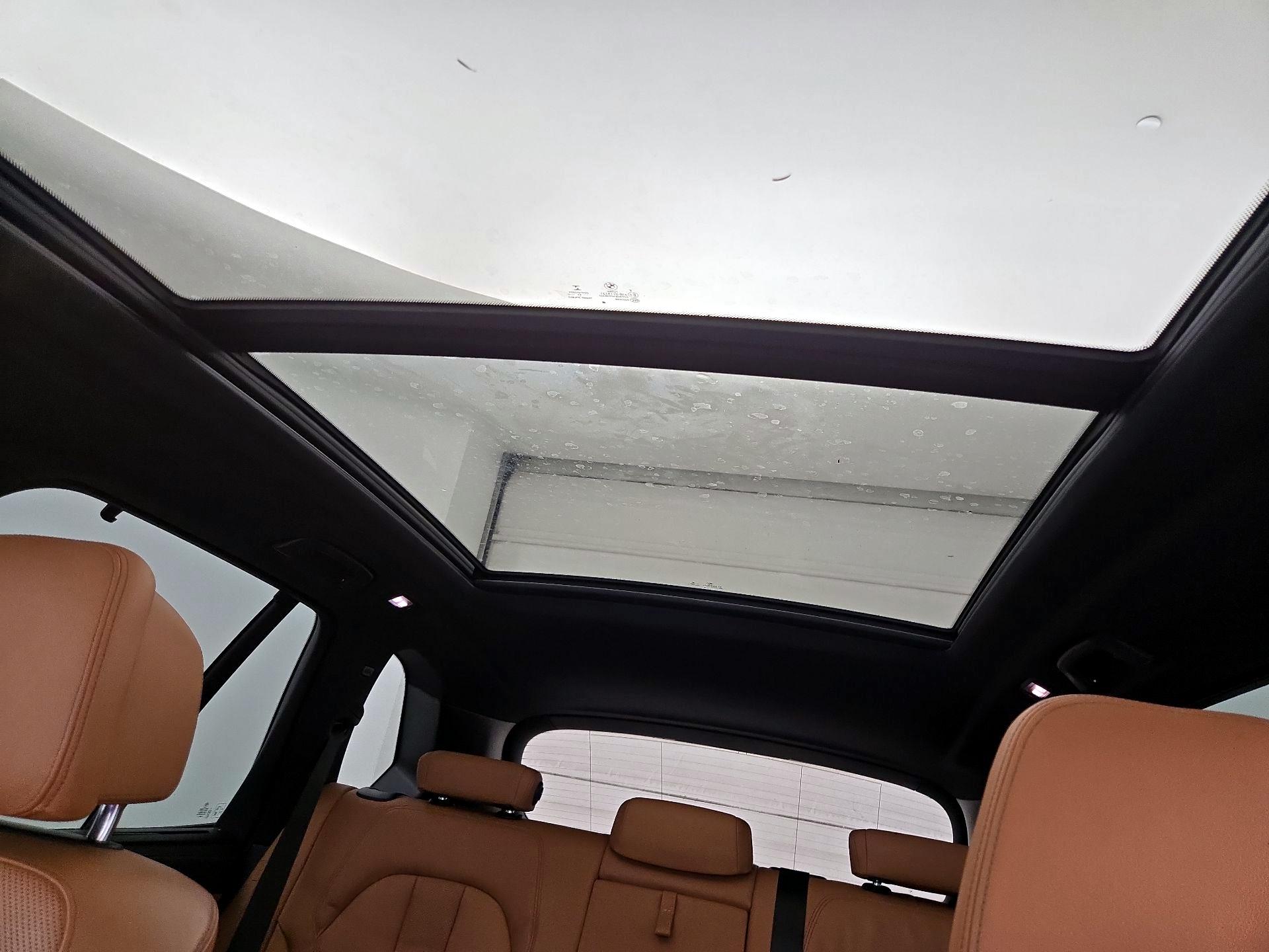 Thumbnail: 2022 BMW X5 - 20