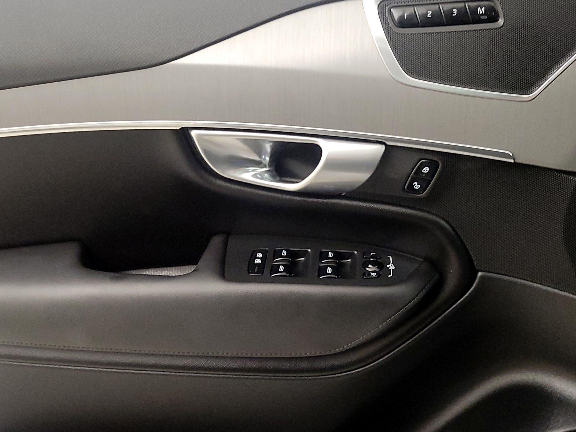 Thumbnail: 2024 Volvo XC90 - 12