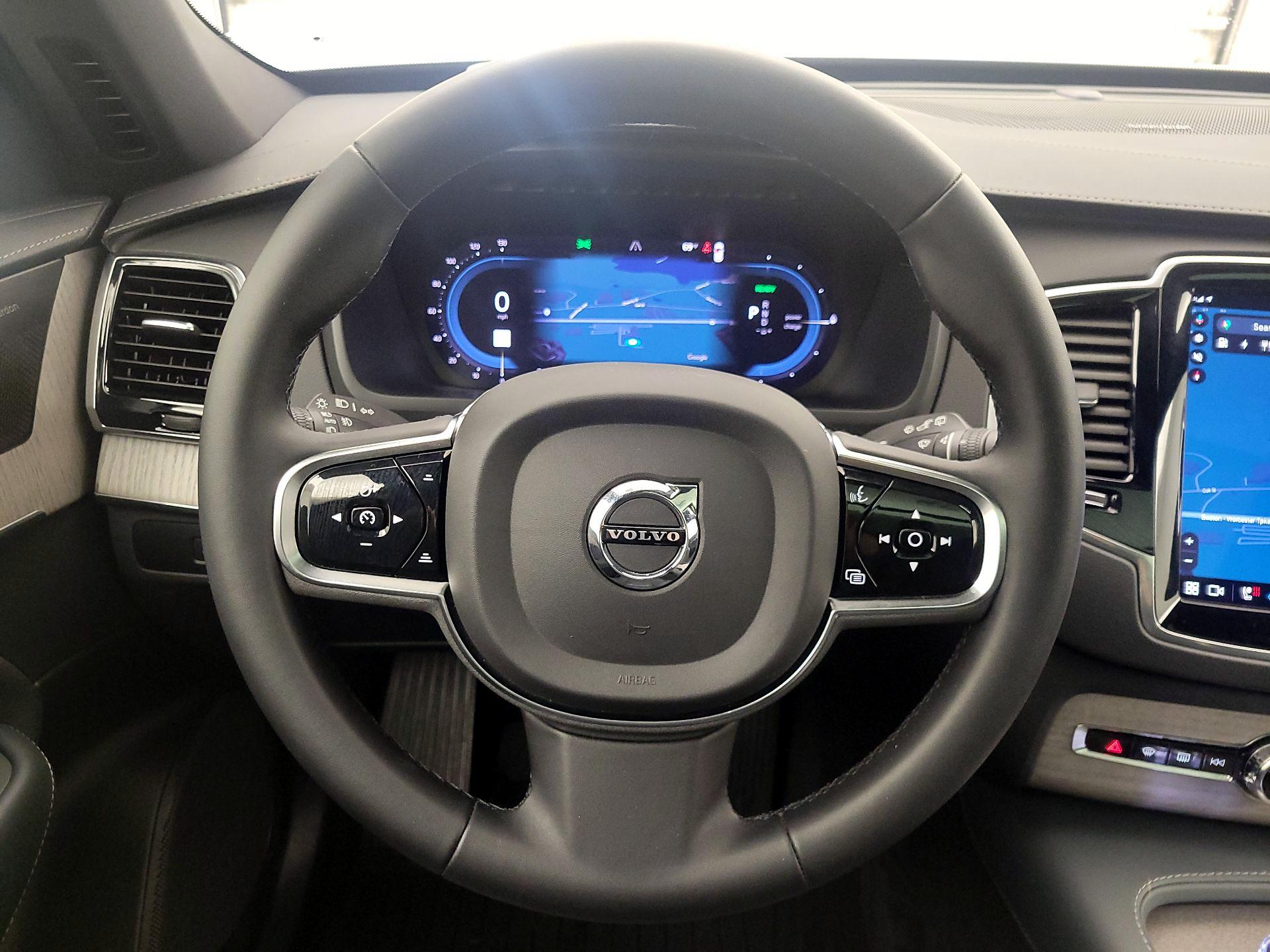 Thumbnail: 2024 Volvo XC90 - 10