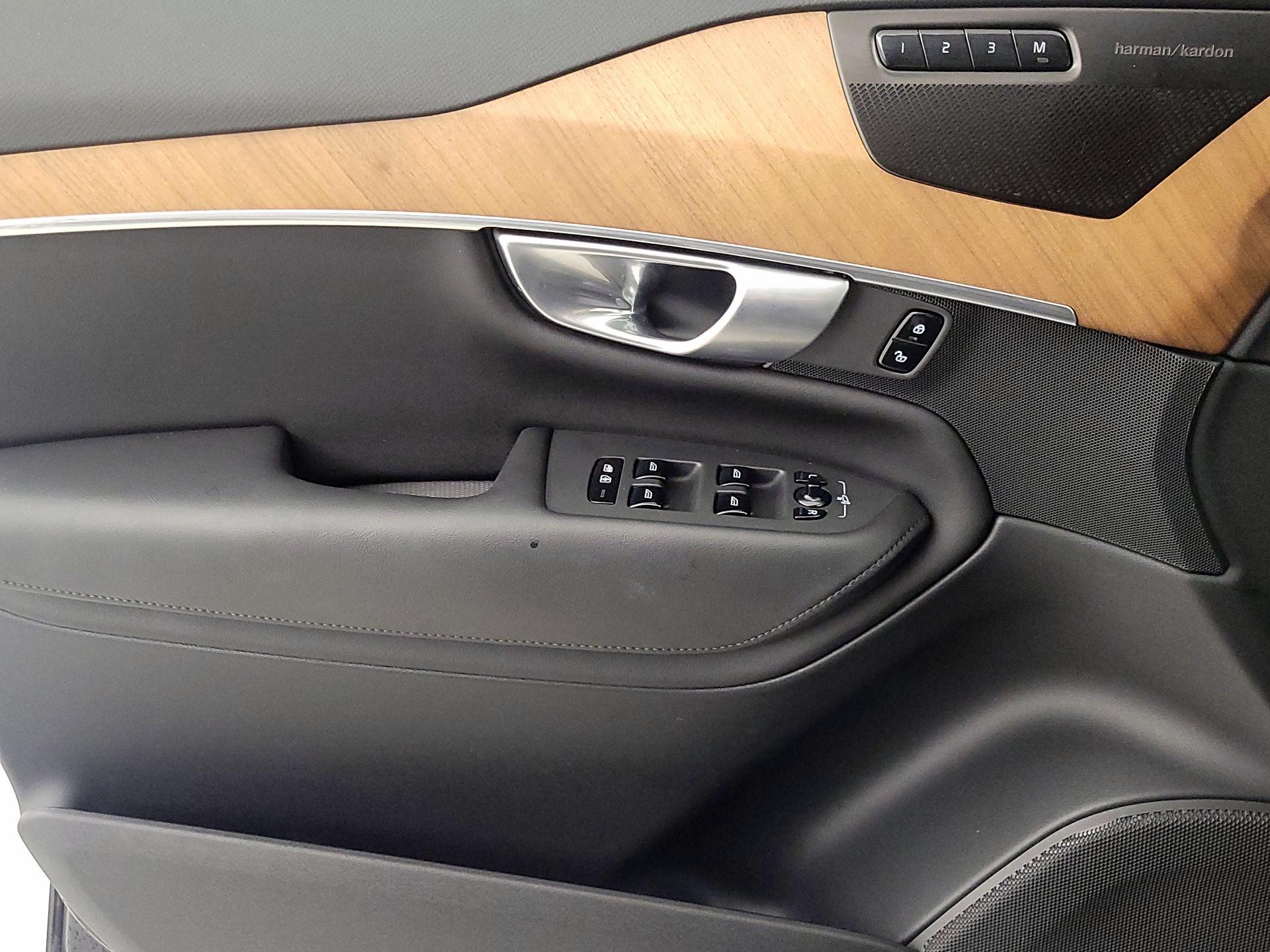 Thumbnail: 2024 Volvo XC90 - 12