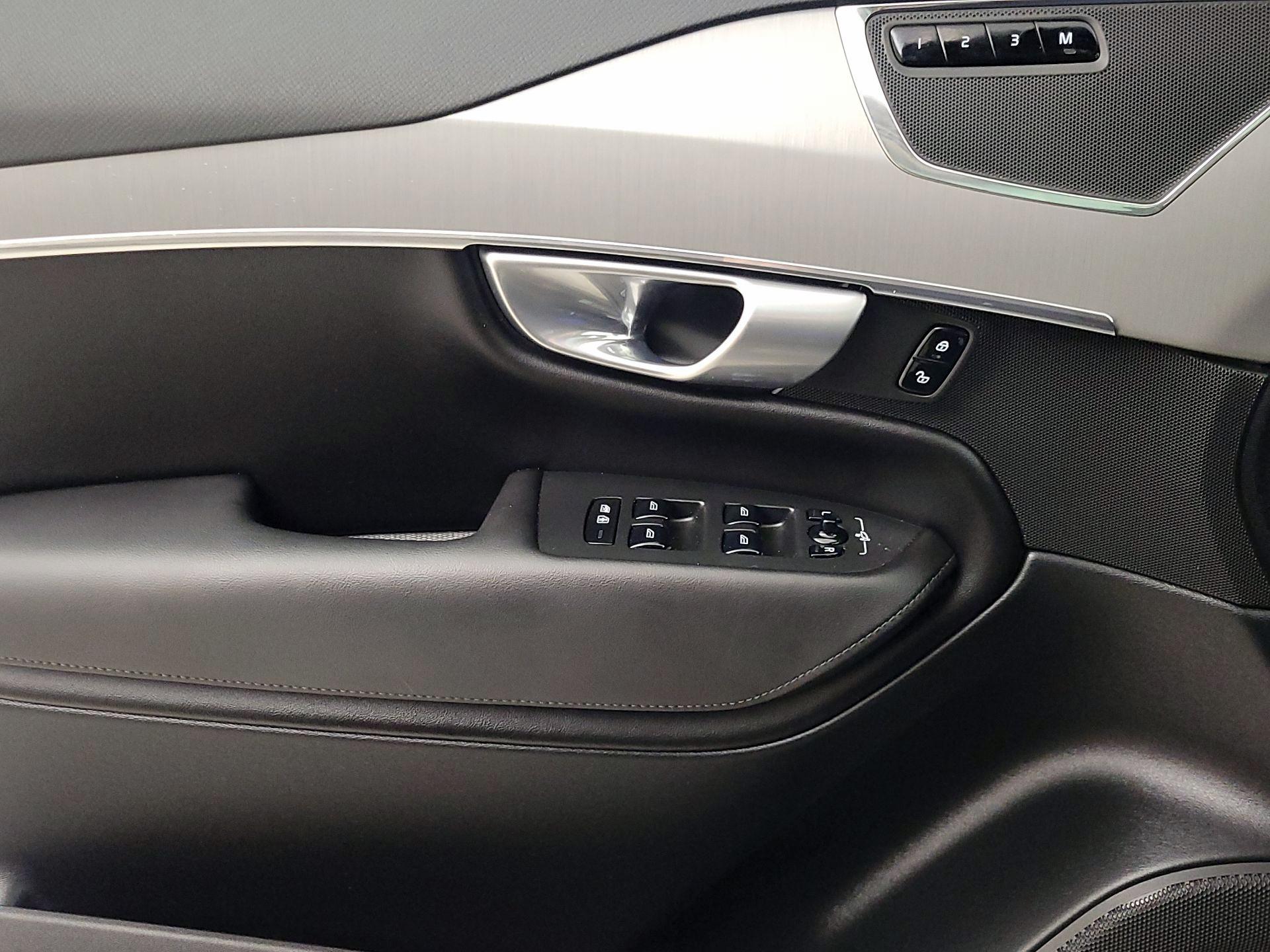 Thumbnail: 2024 Volvo XC90 - 12