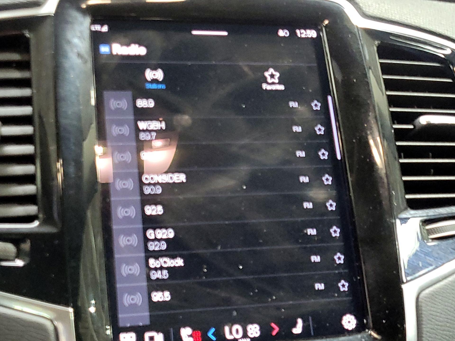 Thumbnail: 2023 Volvo XC90 - 13