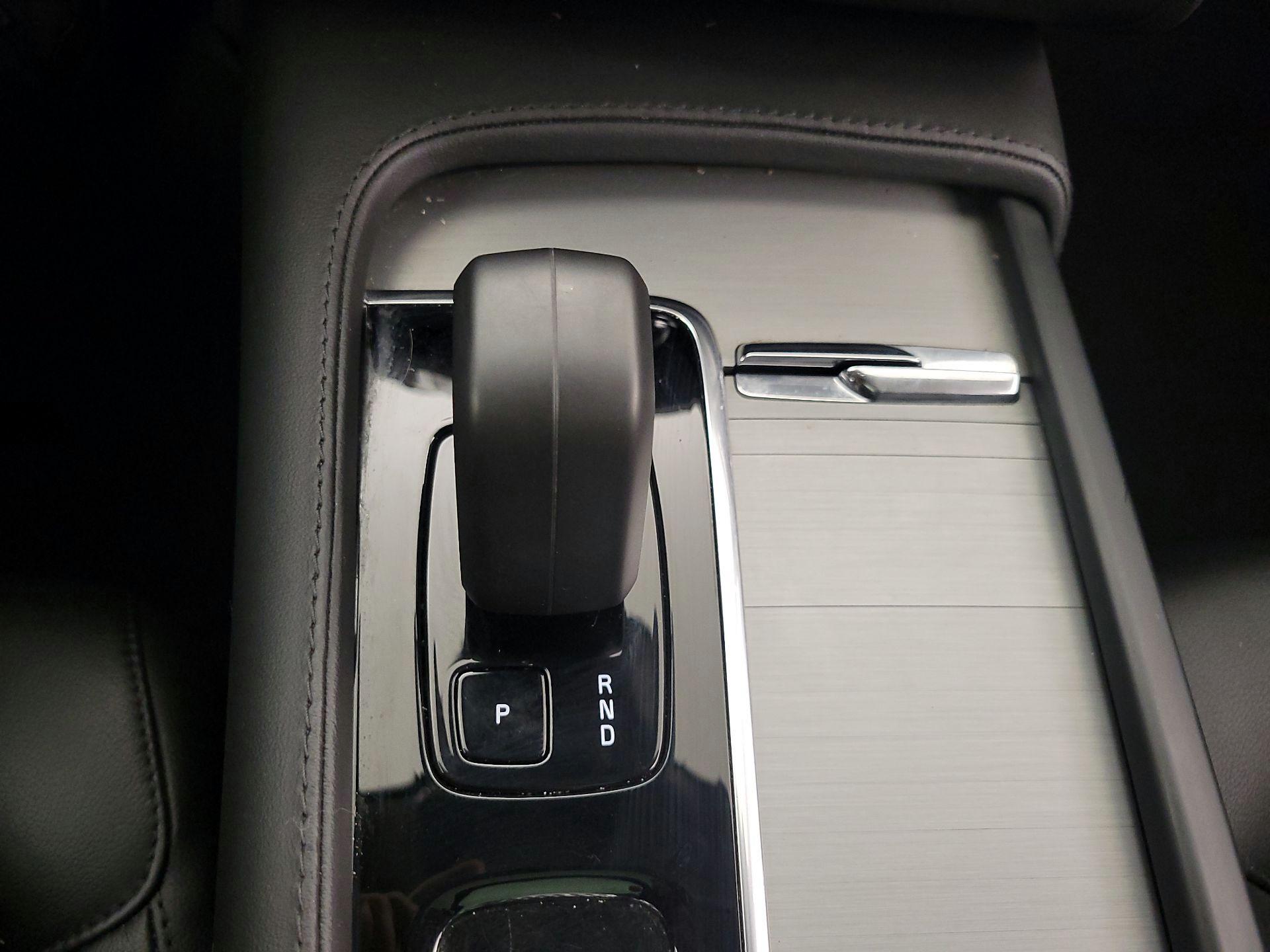 Thumbnail: 2024 Volvo XC90 - 18