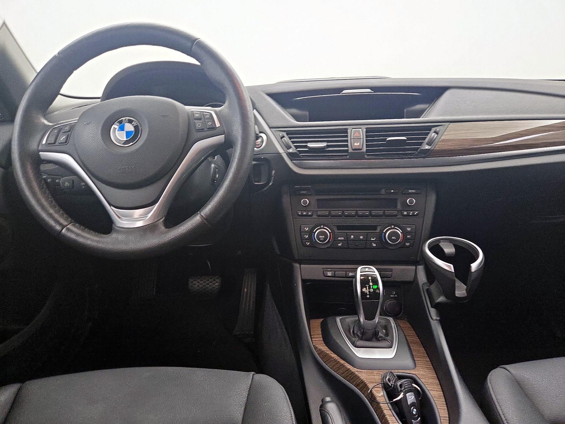 Thumbnail: 2015 BMW X1 - 9