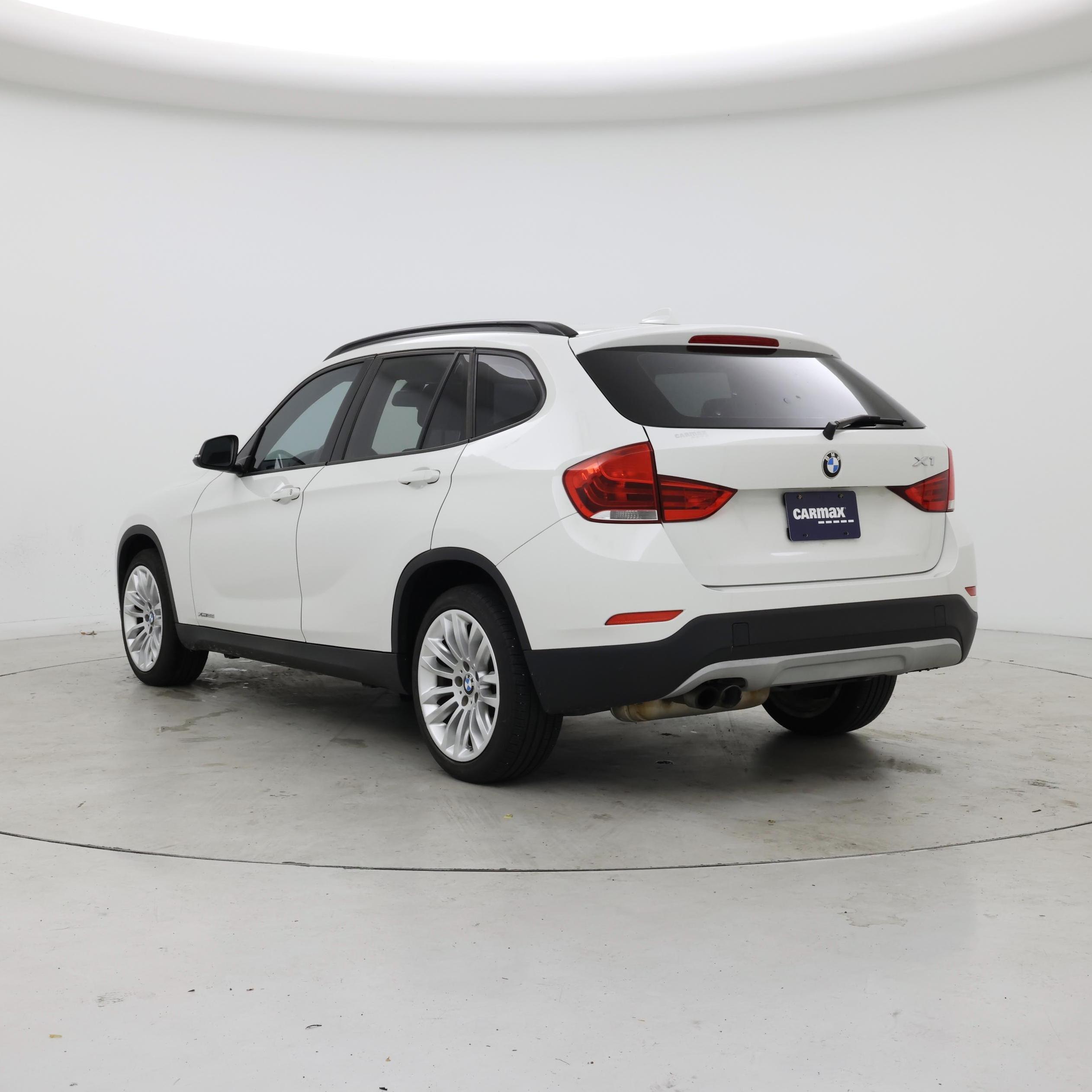 Thumbnail: 2015 BMW X1 - 2