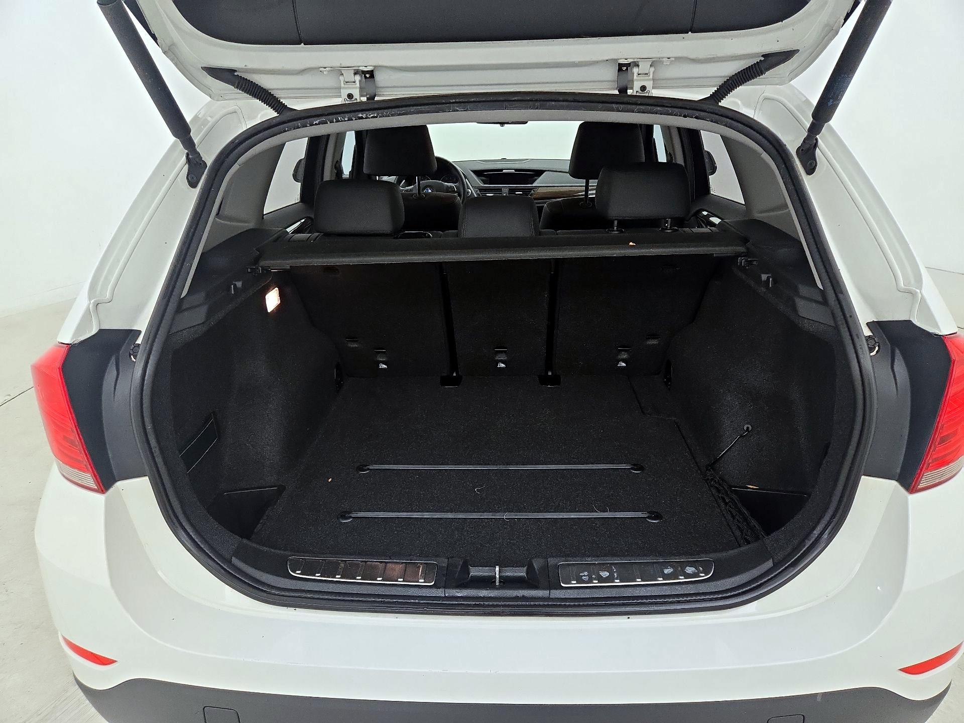 Thumbnail: 2015 BMW X1 - 19