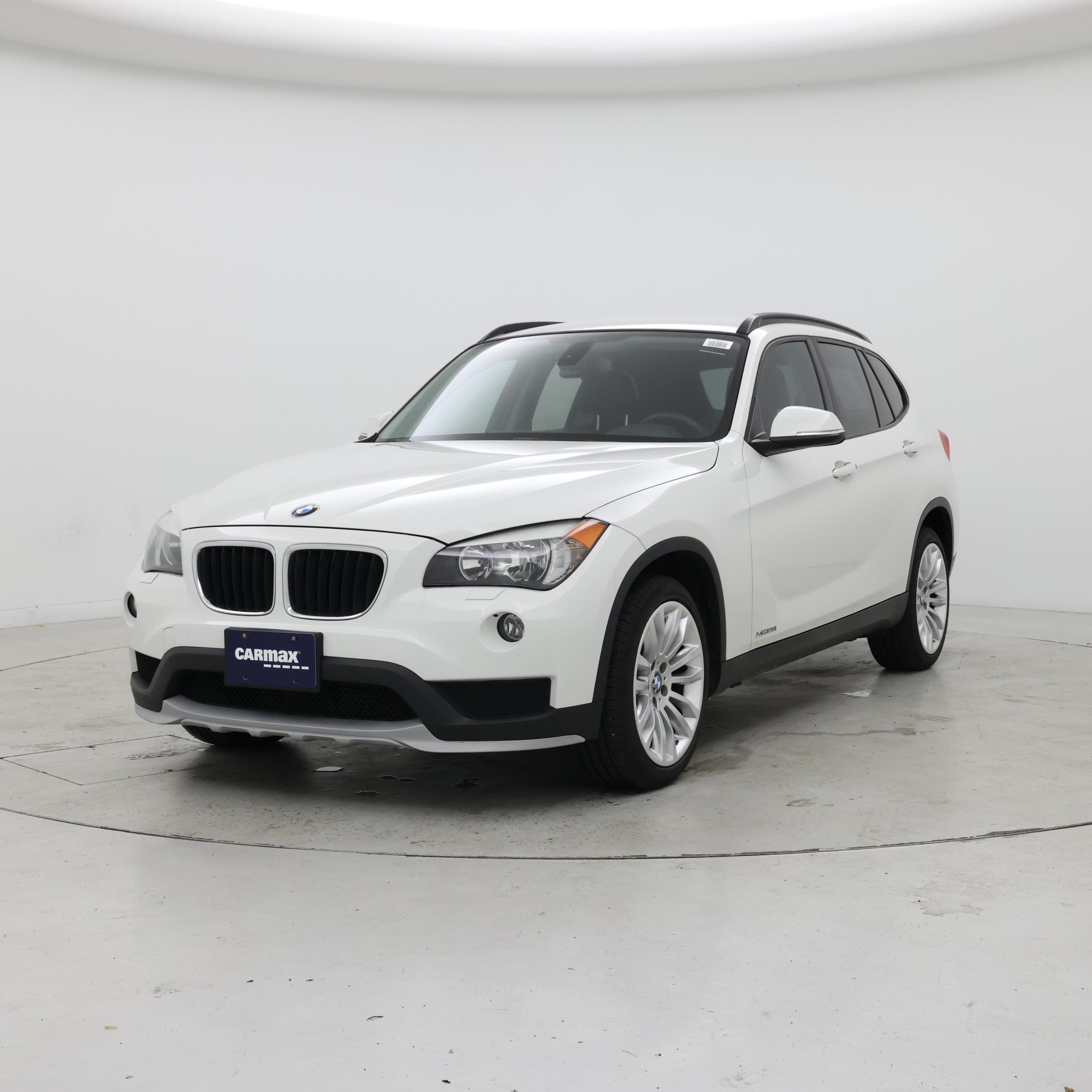 Thumbnail: 2015 BMW X1 - 4