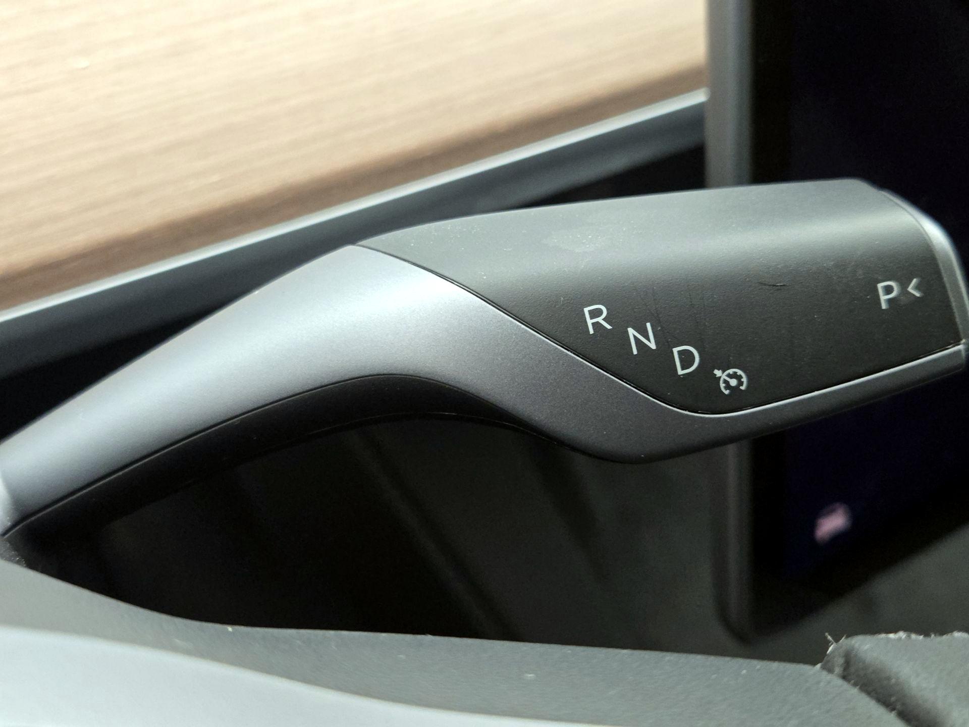 Thumbnail: 2023 Tesla Model 3 - 17