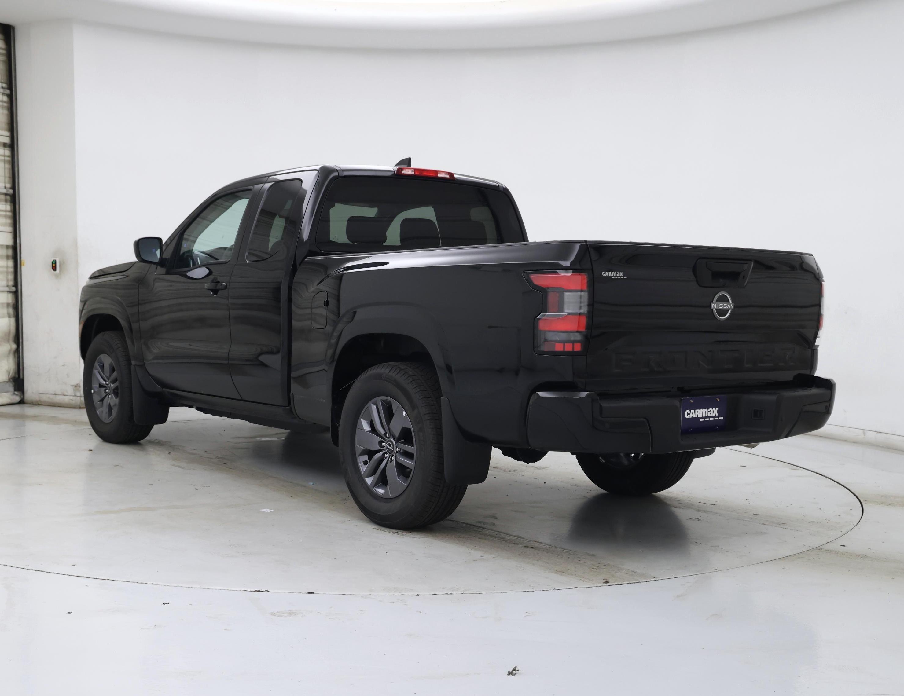 Thumbnail: 2025 Nissan Frontier - 2