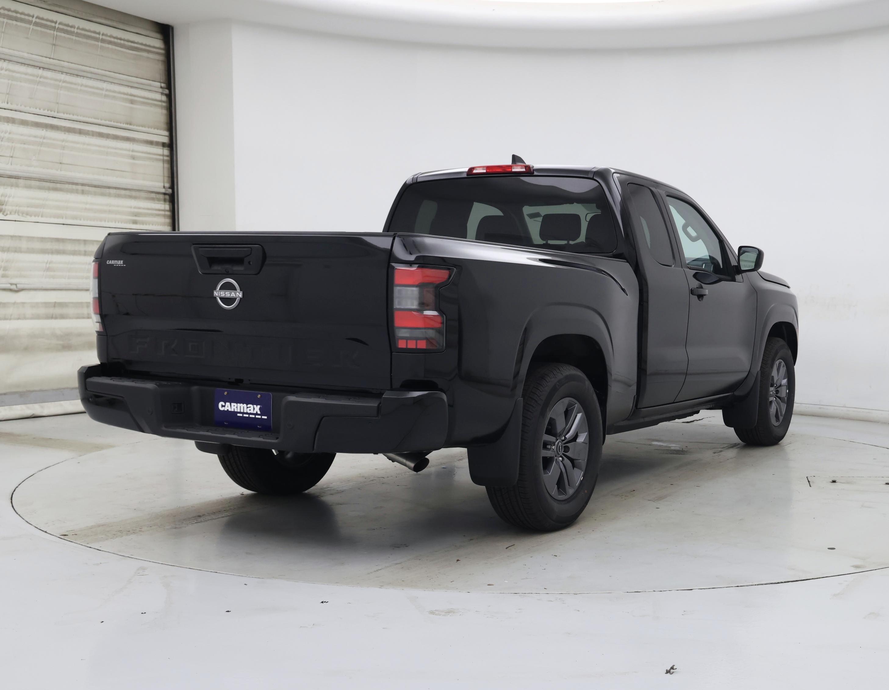 Thumbnail: 2025 Nissan Frontier - 8