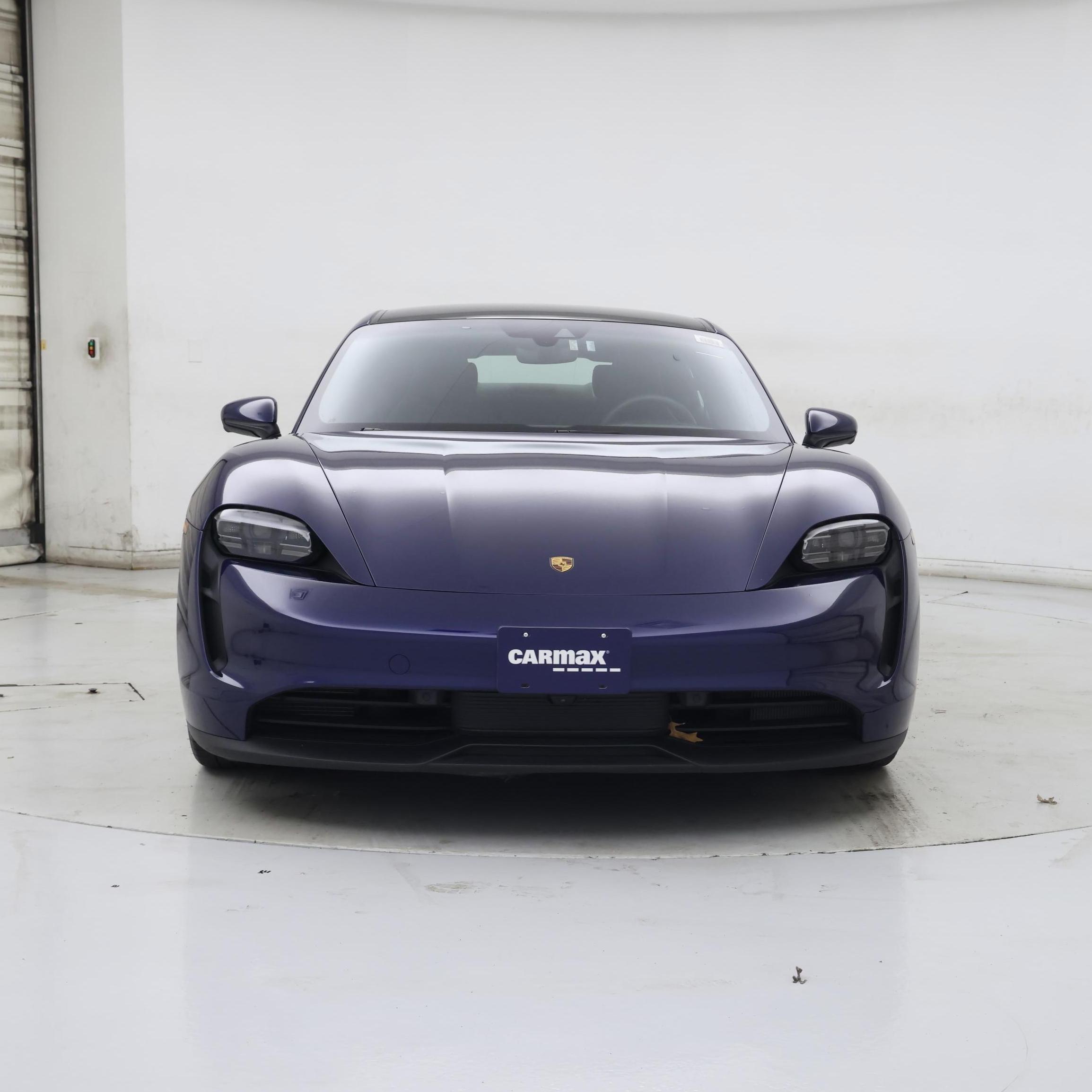 Thumbnail: 2022 Porsche Taycan - 5