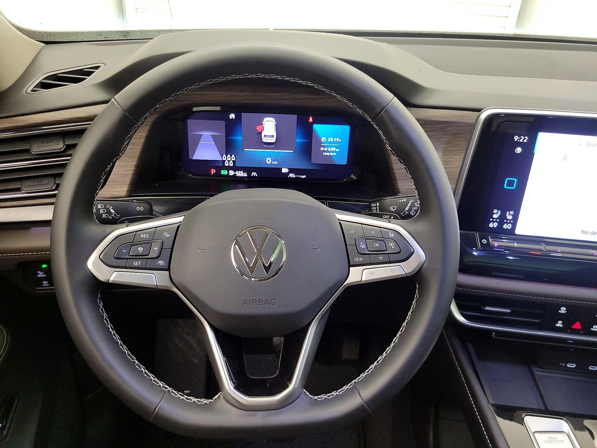 Thumbnail: 2024 Volkswagen Atlas - 10