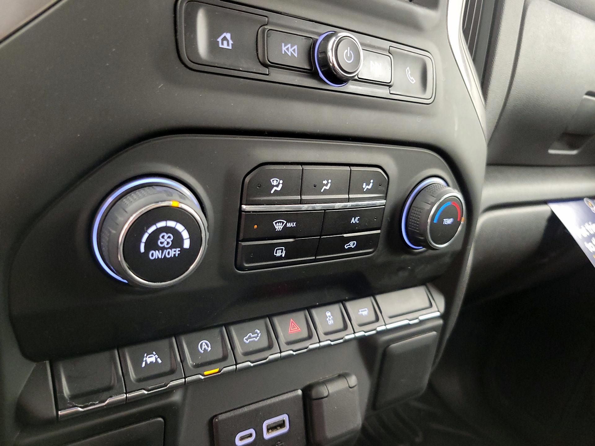 Thumbnail: 2024 Chevrolet Silverado 1500 - 14