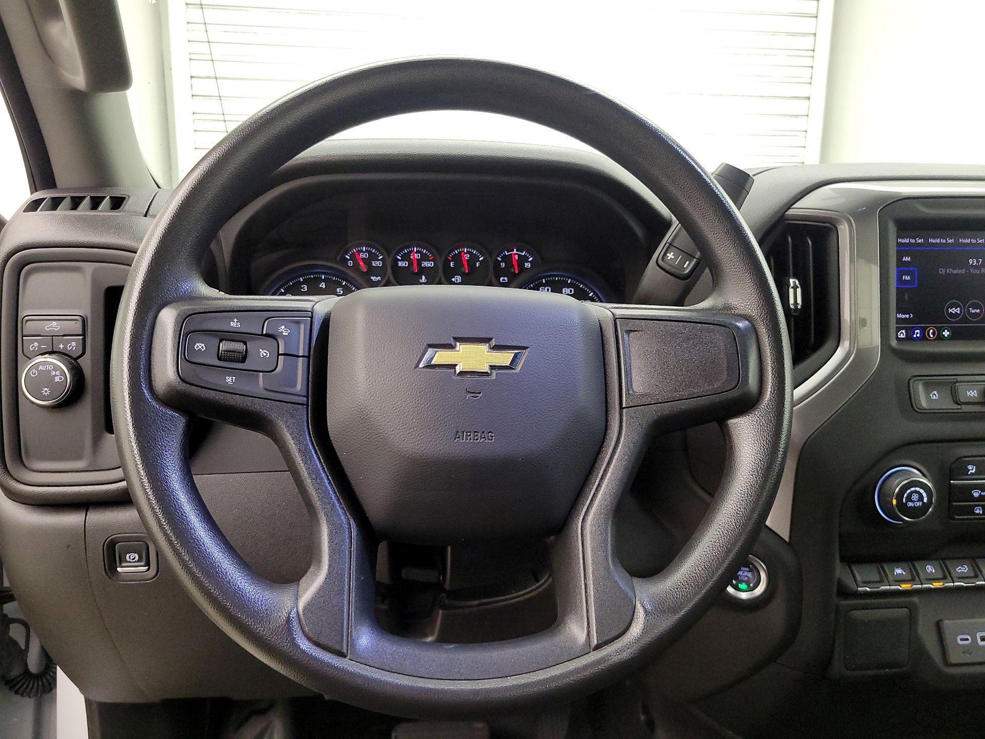 Thumbnail: 2024 Chevrolet Silverado 1500 - 10
