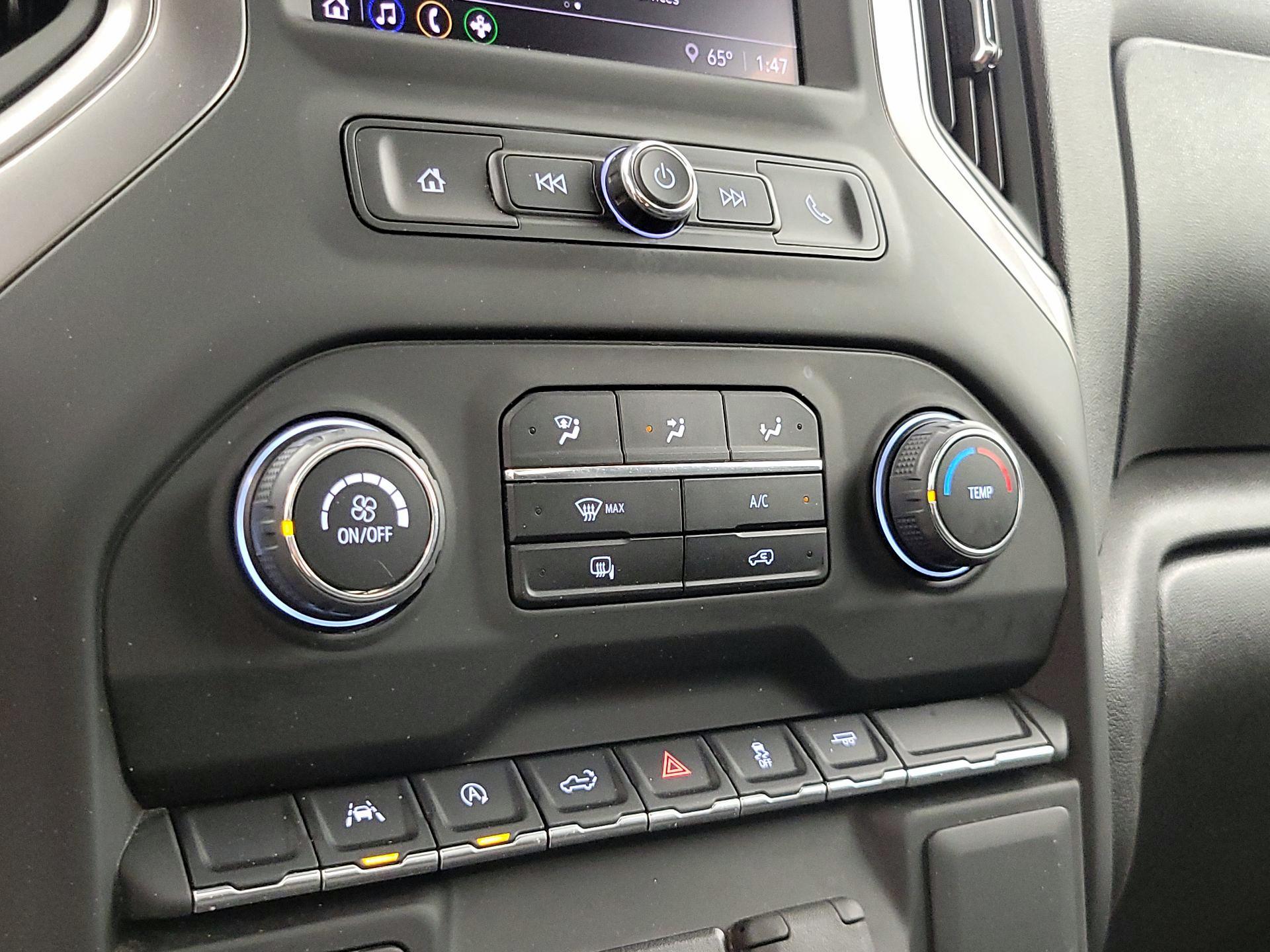 Thumbnail: 2024 Chevrolet Silverado 1500 - 16
