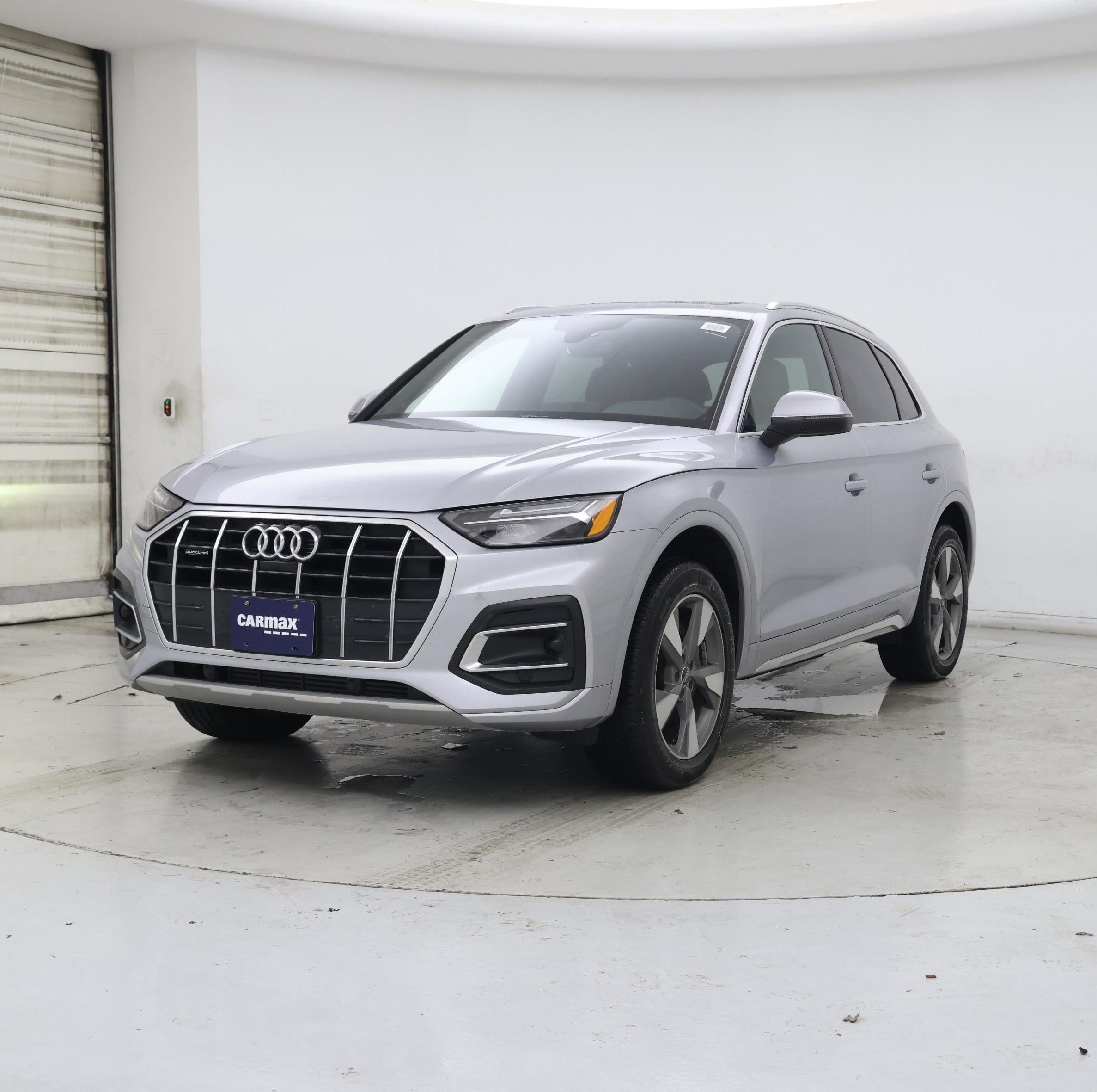 Thumbnail: 2022 Audi Q5 - 4