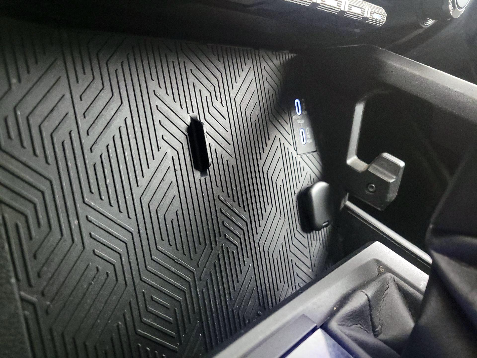 Thumbnail: 2024 Toyota Tacoma - 18