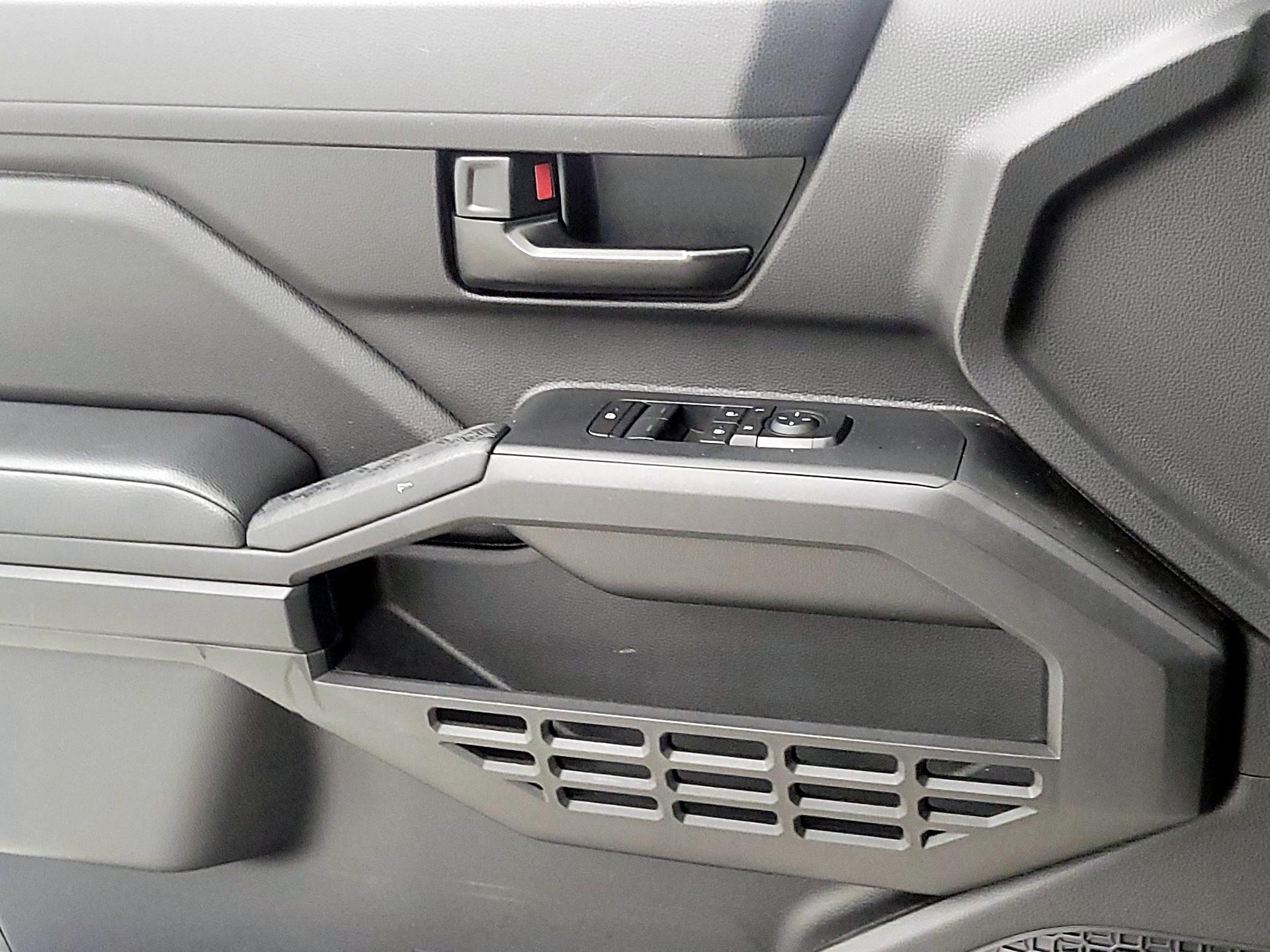 Thumbnail: 2024 Toyota Tacoma - 12