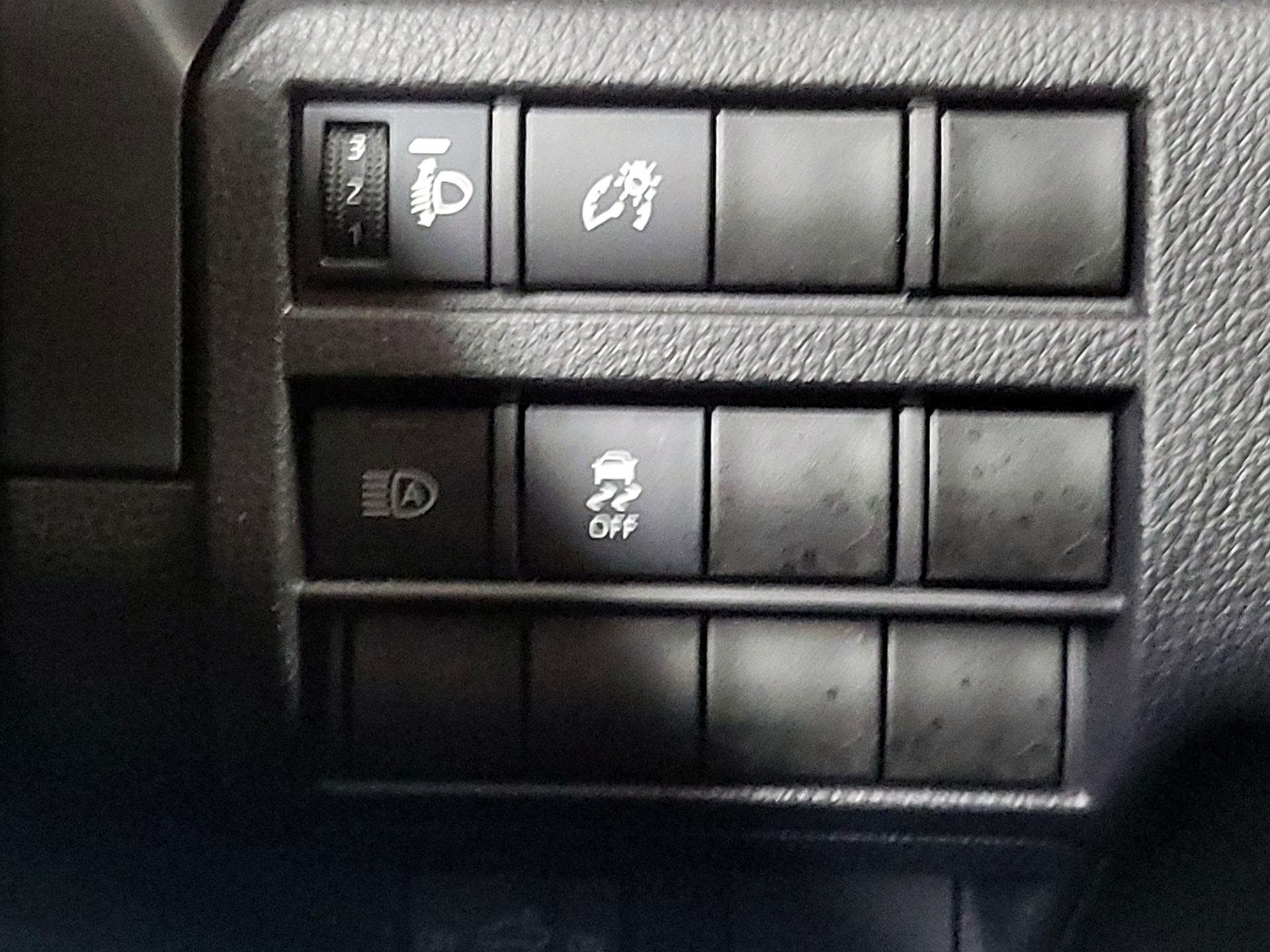 Thumbnail: 2024 Toyota Tacoma - 13