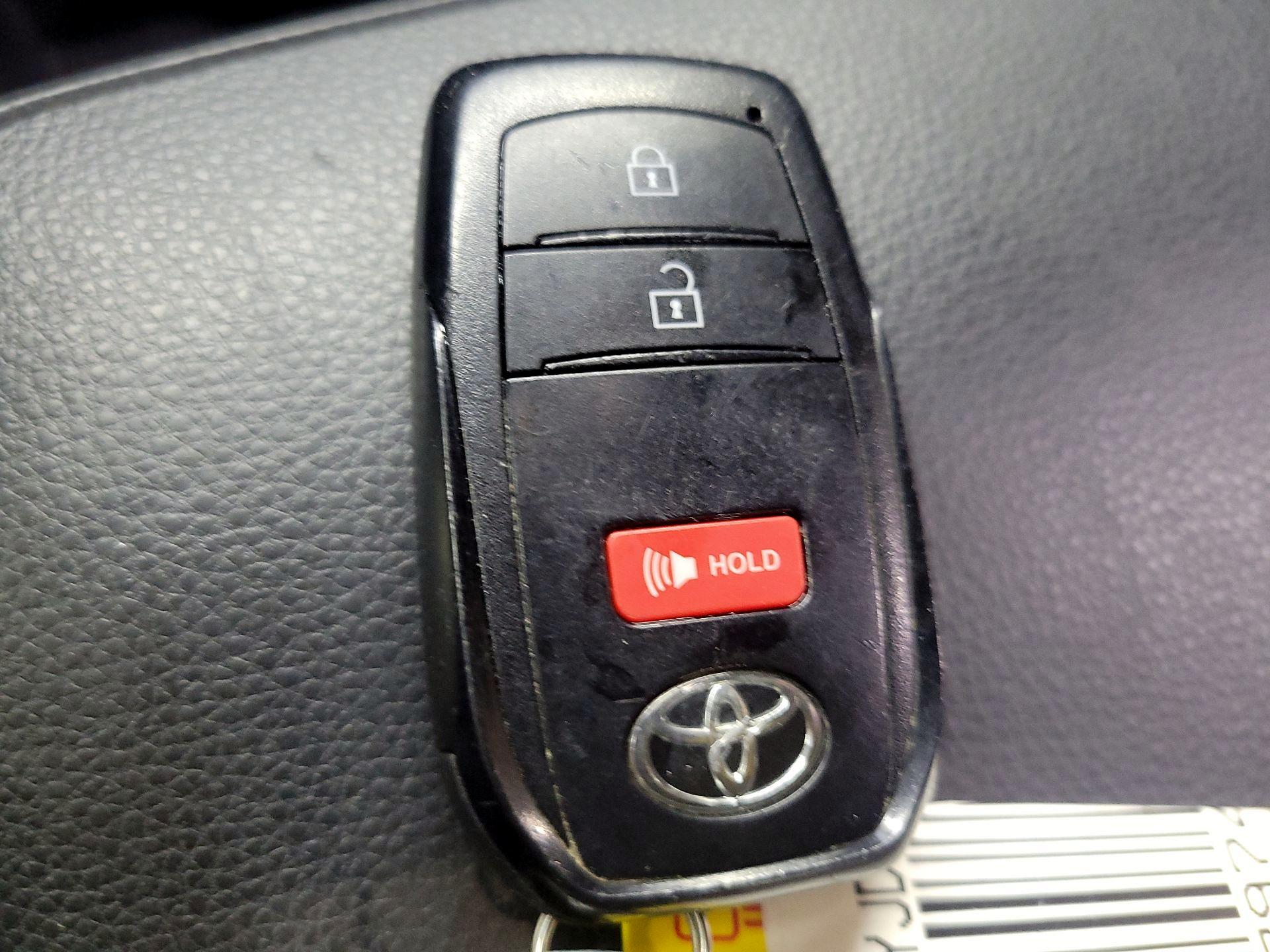 Thumbnail: 2024 Toyota Tacoma - 20