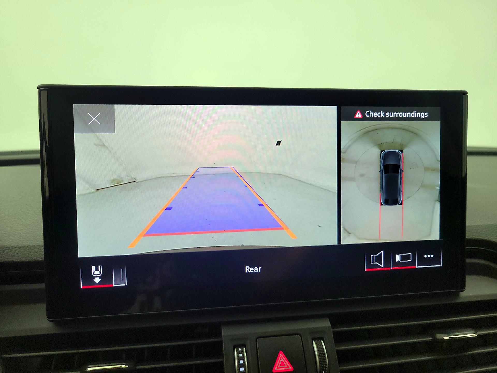 Thumbnail: 2023 Audi Q5 - 15