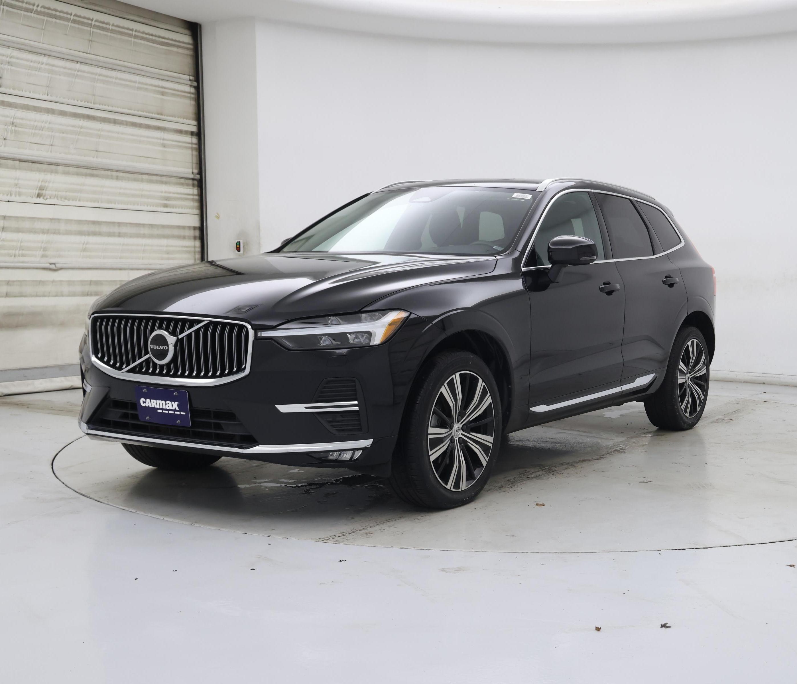 Thumbnail: 2022 Volvo XC60 - 4