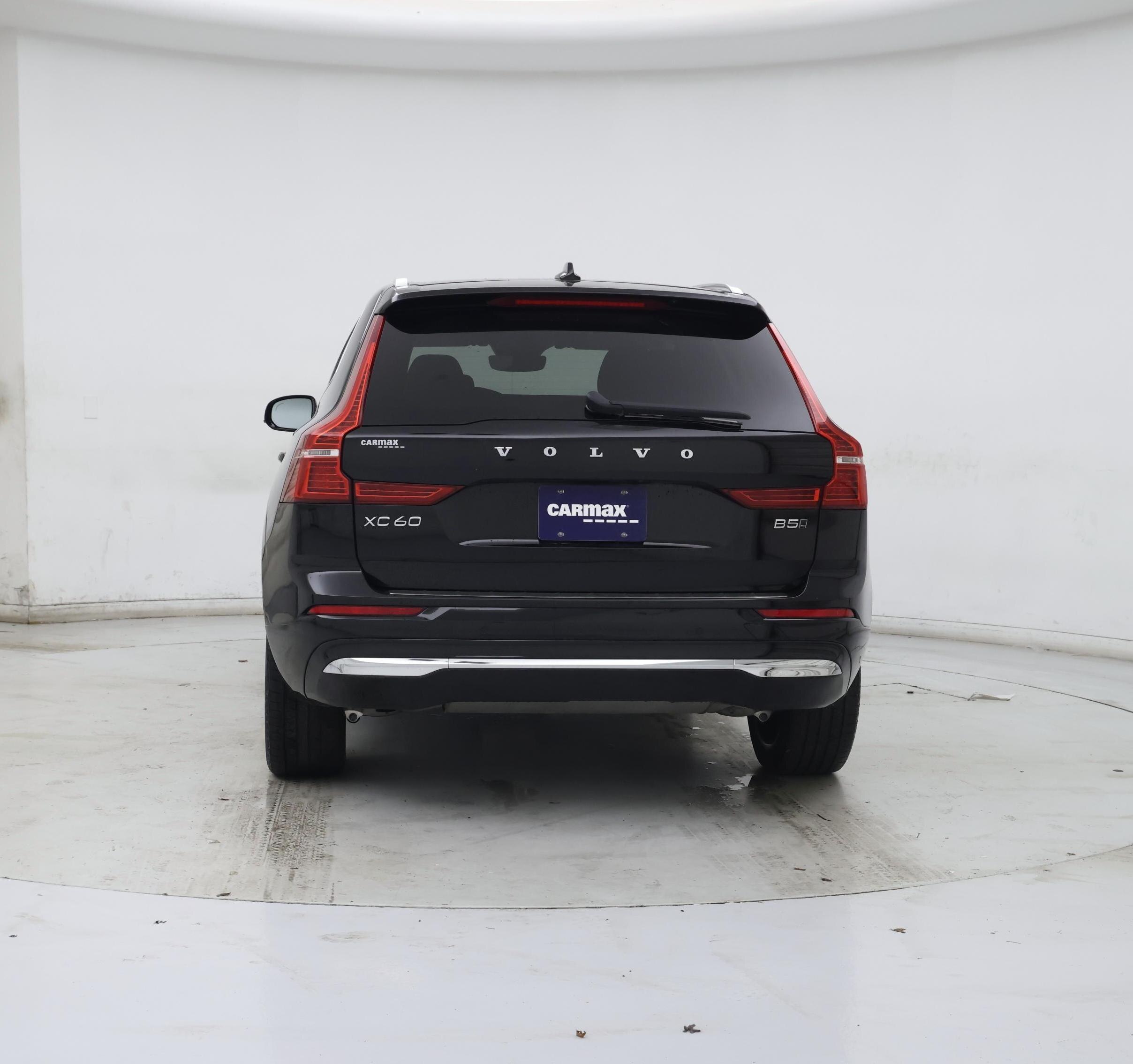 Thumbnail: 2022 Volvo XC60 - 6