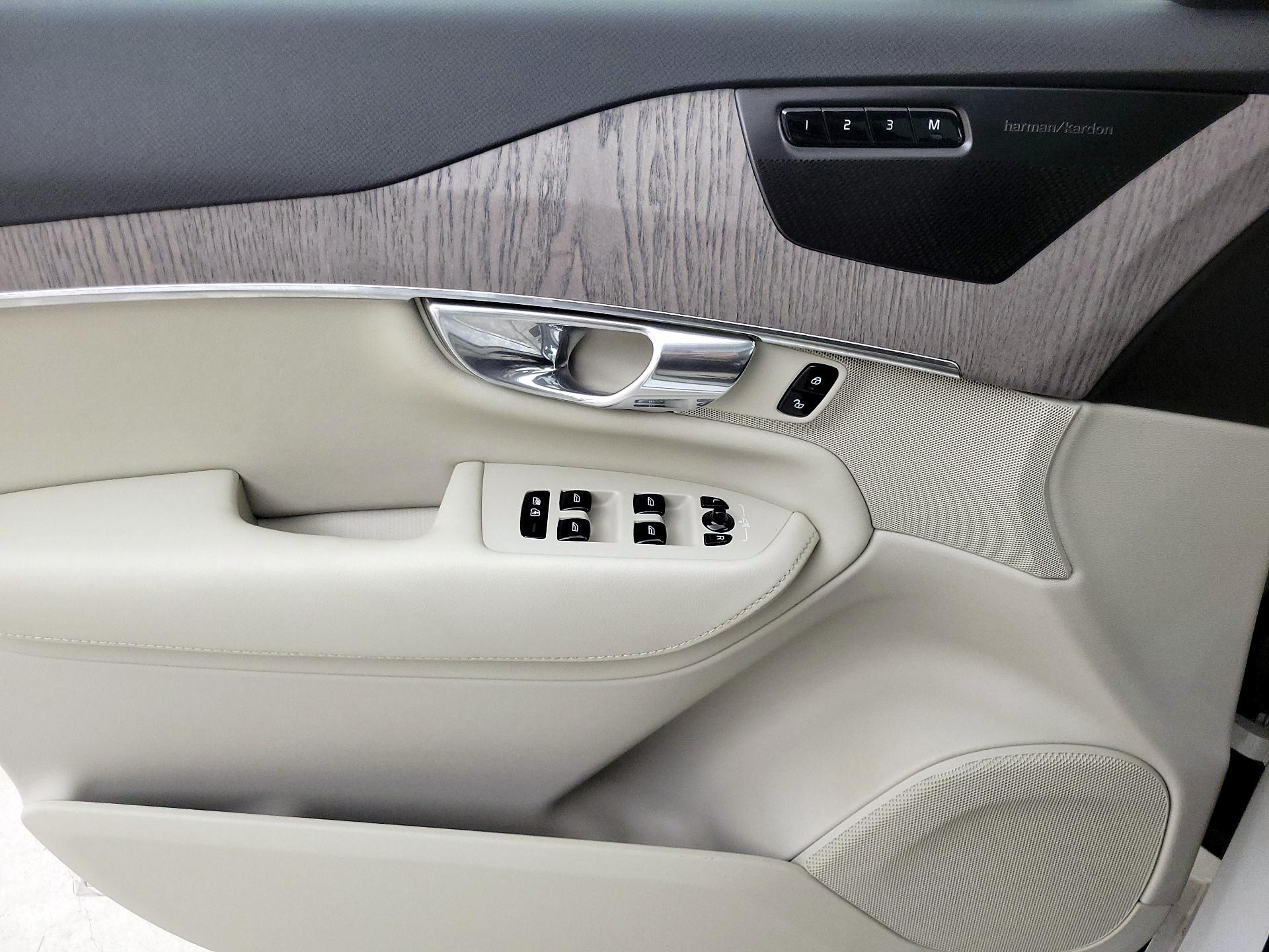 Thumbnail: 2024 Volvo XC90 - 12