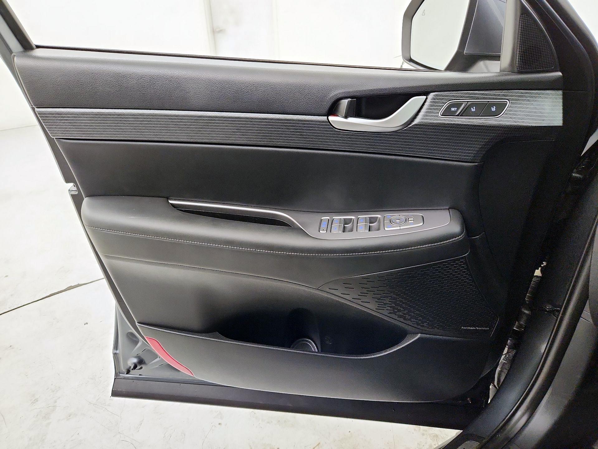 Thumbnail: 2023 Hyundai Palisade - 12