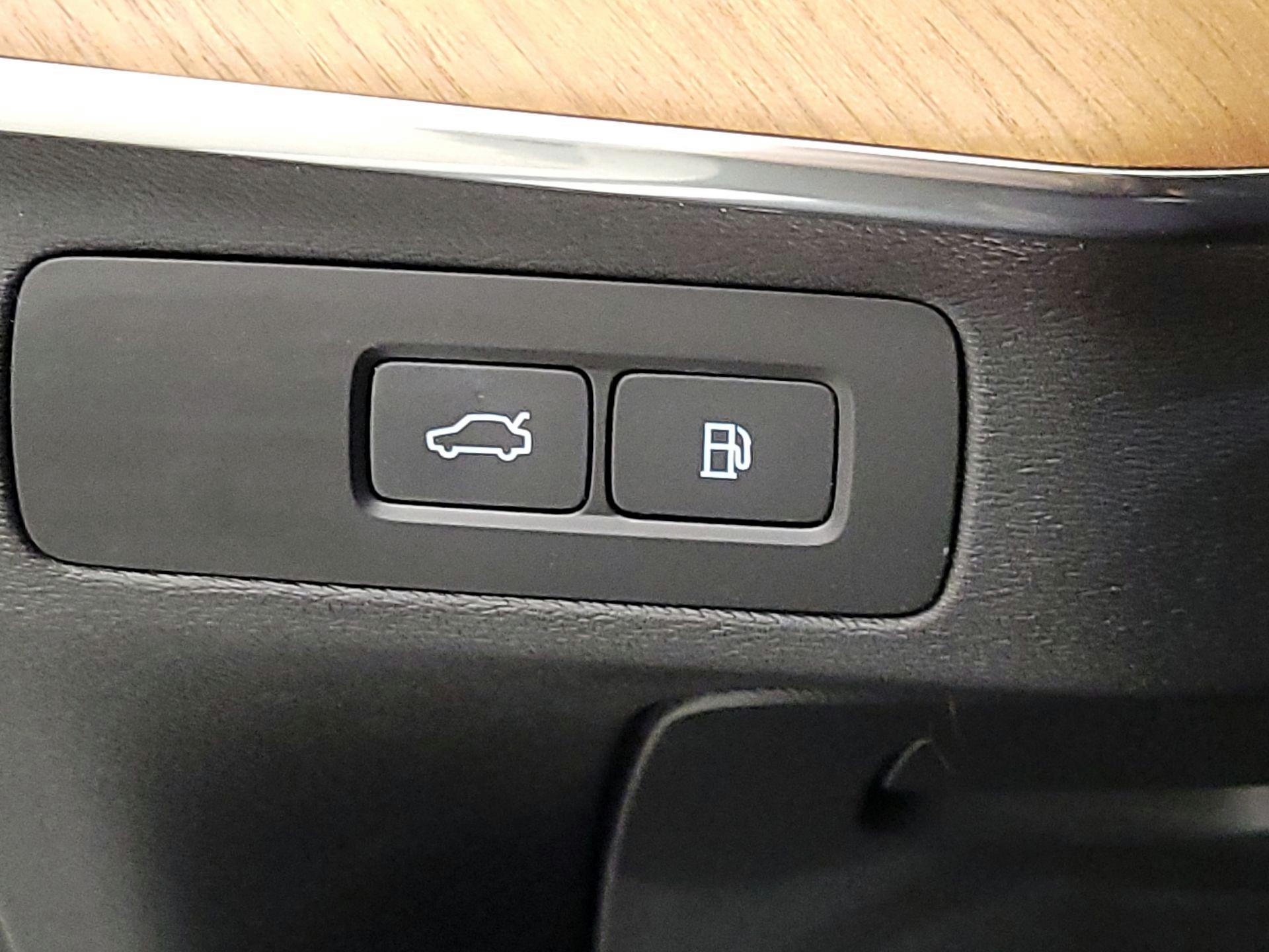 Thumbnail: 2024 Volvo XC90 - 13