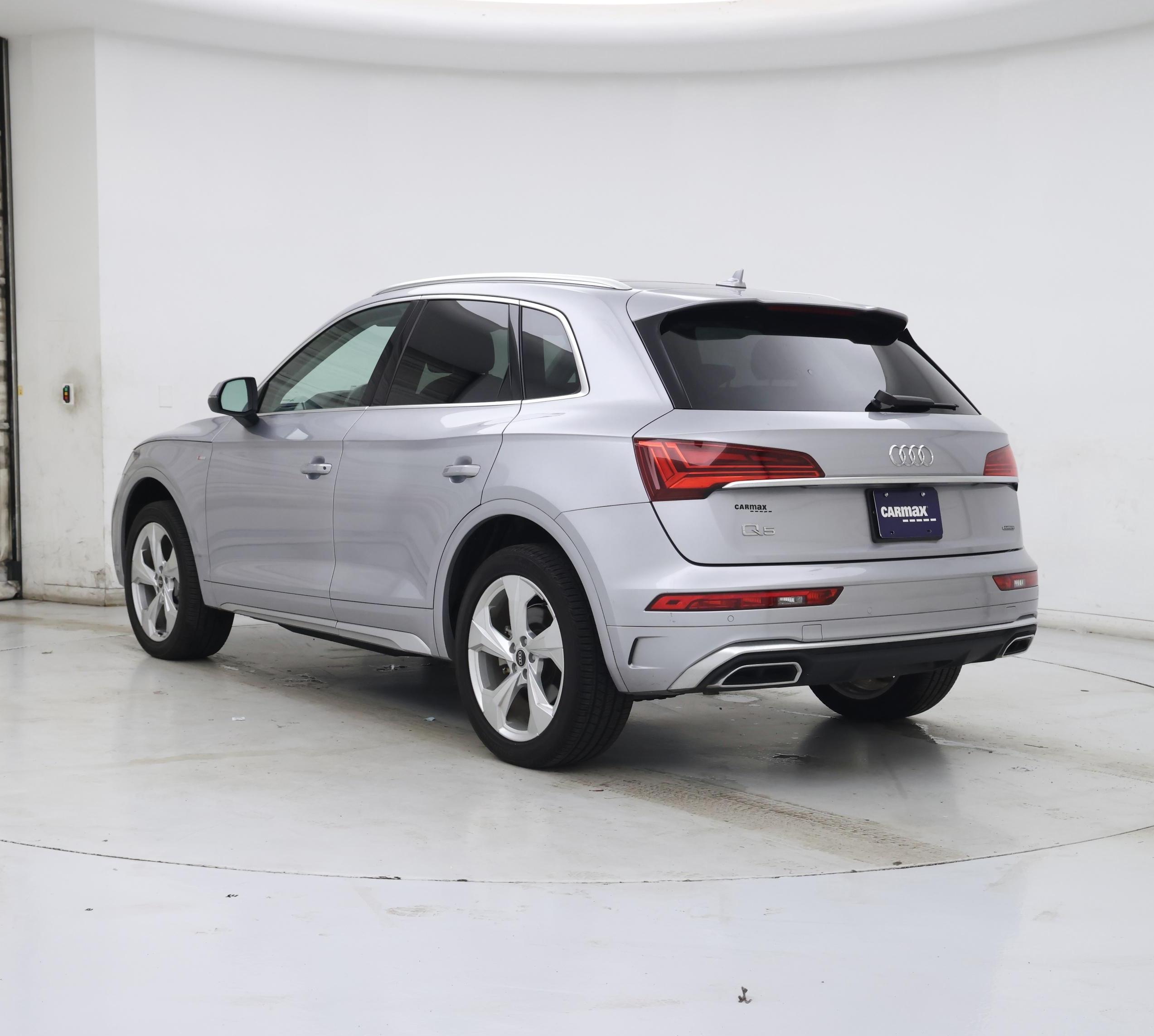 Thumbnail: 2022 Audi Q5 - 2