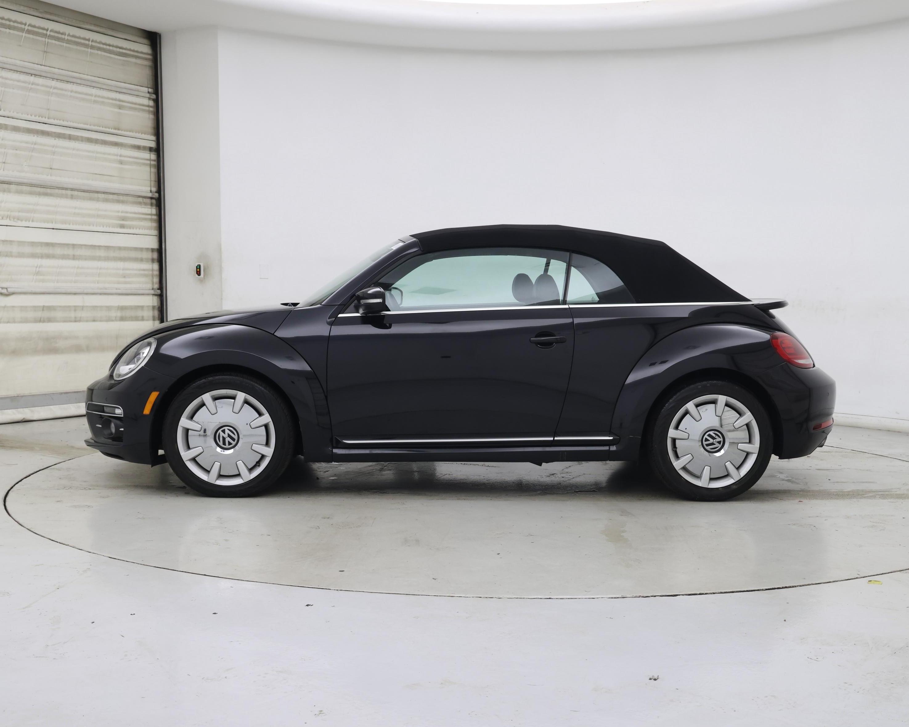 Thumbnail: 2019 Volkswagen Beetle - 3