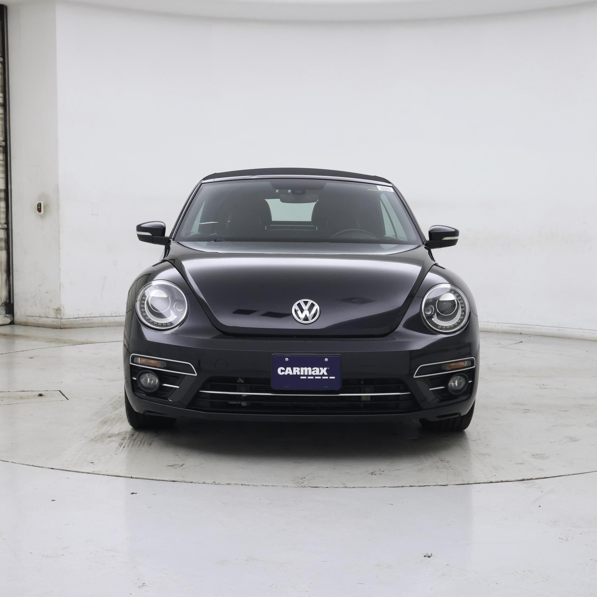 Thumbnail: 2019 Volkswagen Beetle - 5