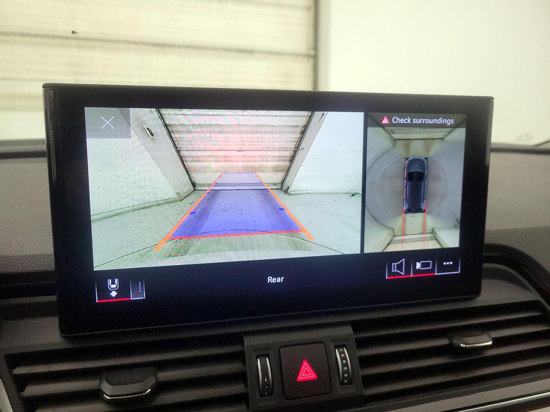 Thumbnail: 2022 Audi Q5 - 14