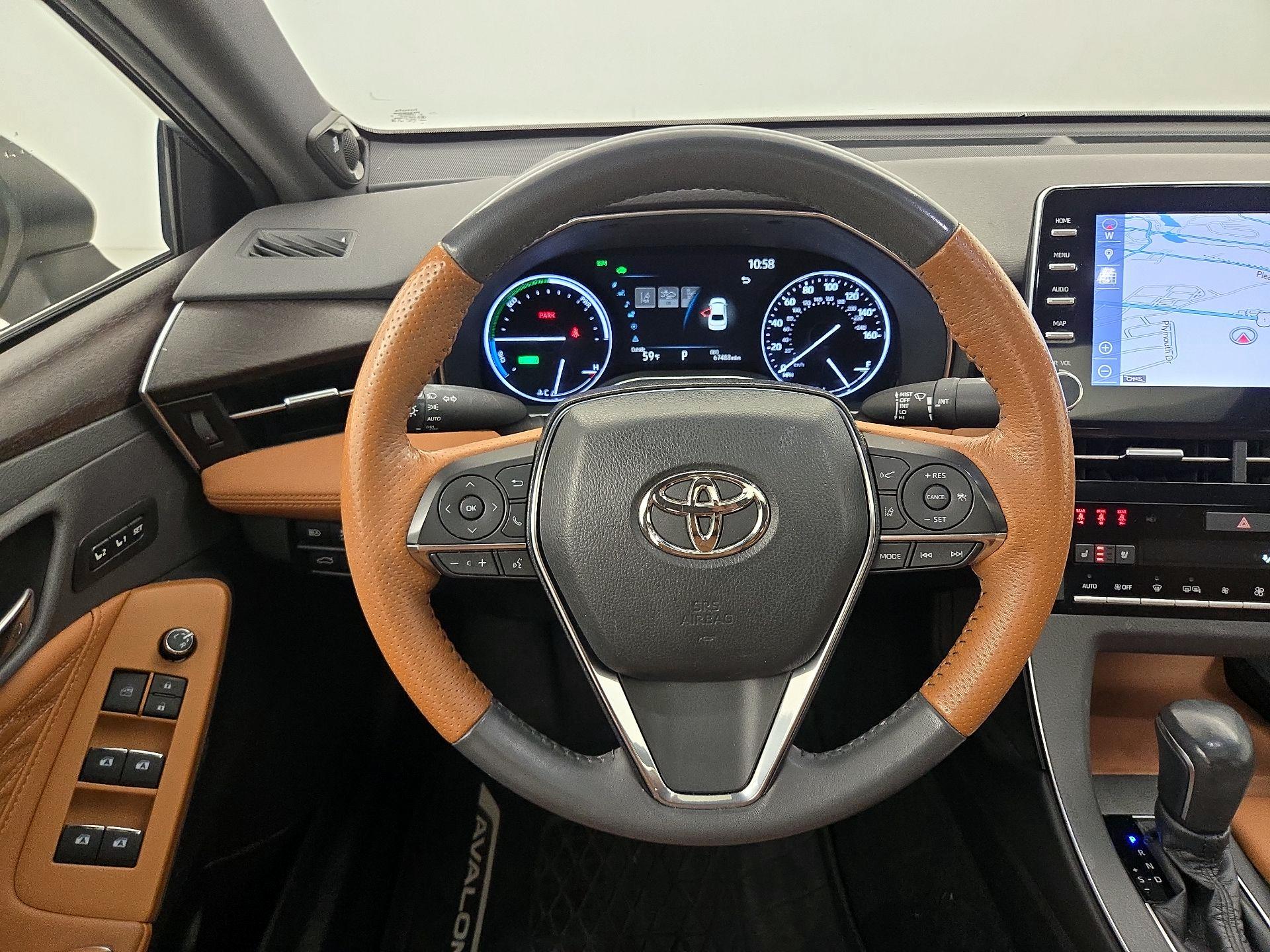 Thumbnail: 2020 Toyota Avalon - 10