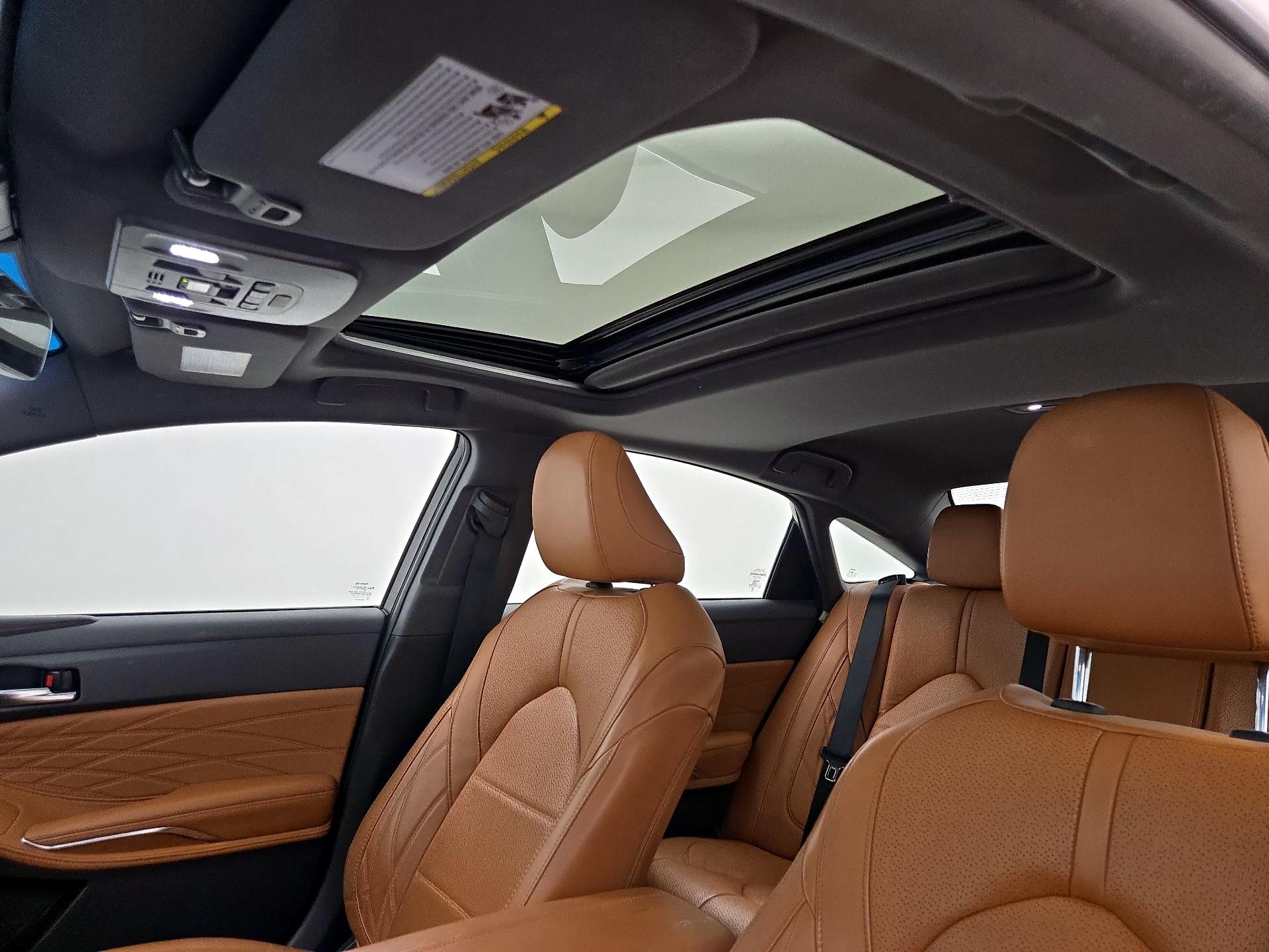 Thumbnail: 2020 Toyota Avalon - 20