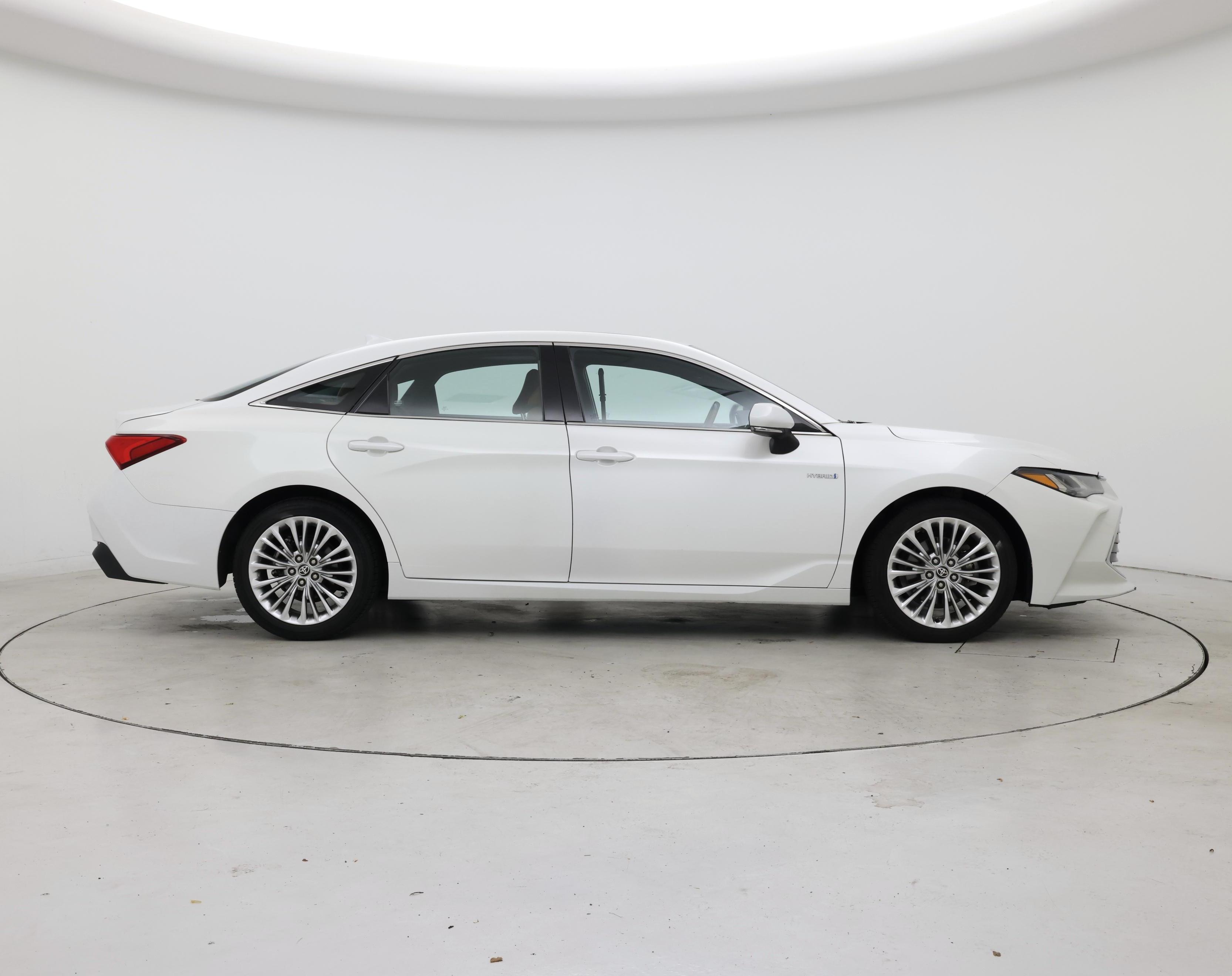 Thumbnail: 2020 Toyota Avalon - 7