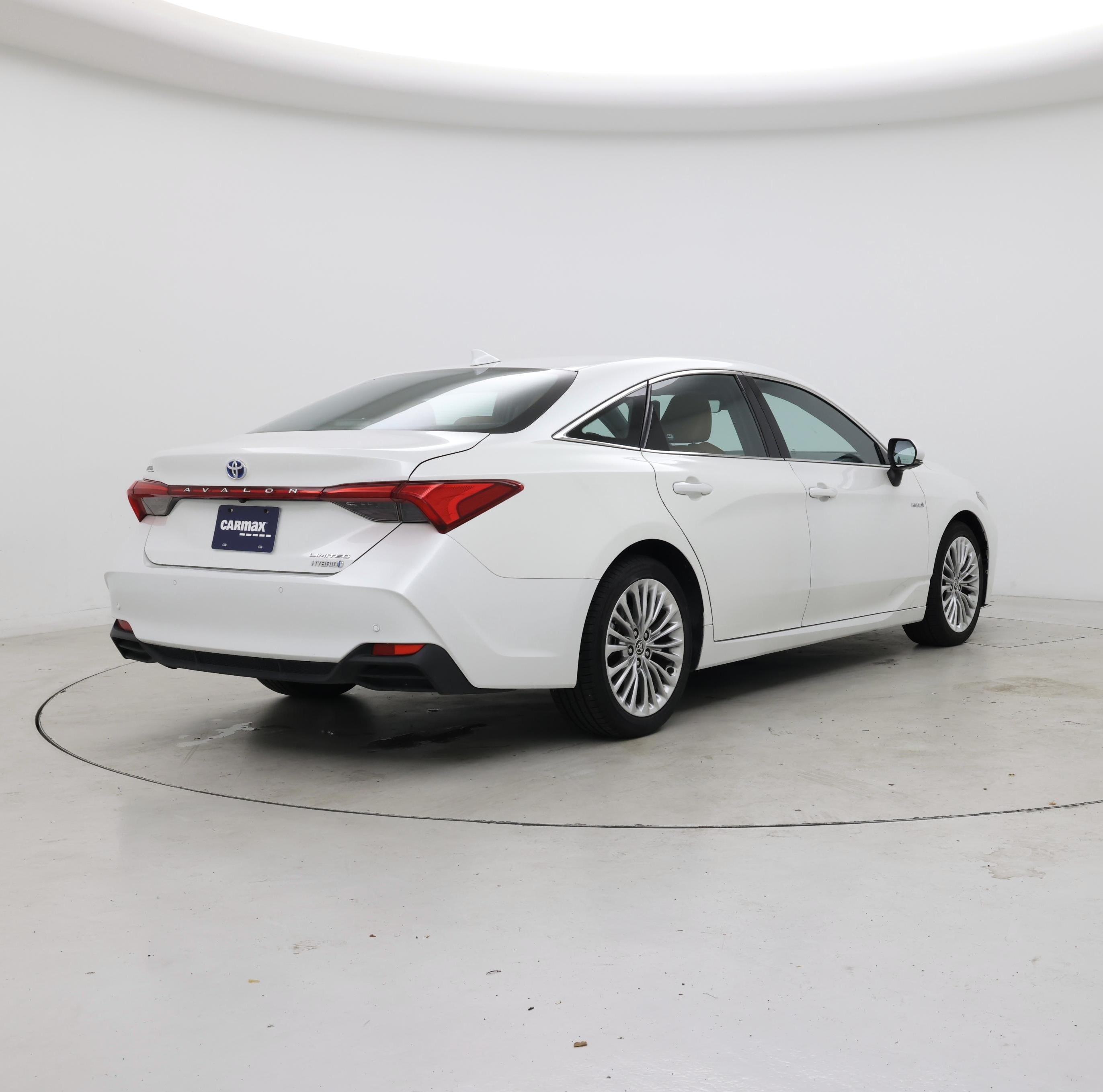Thumbnail: 2020 Toyota Avalon - 8
