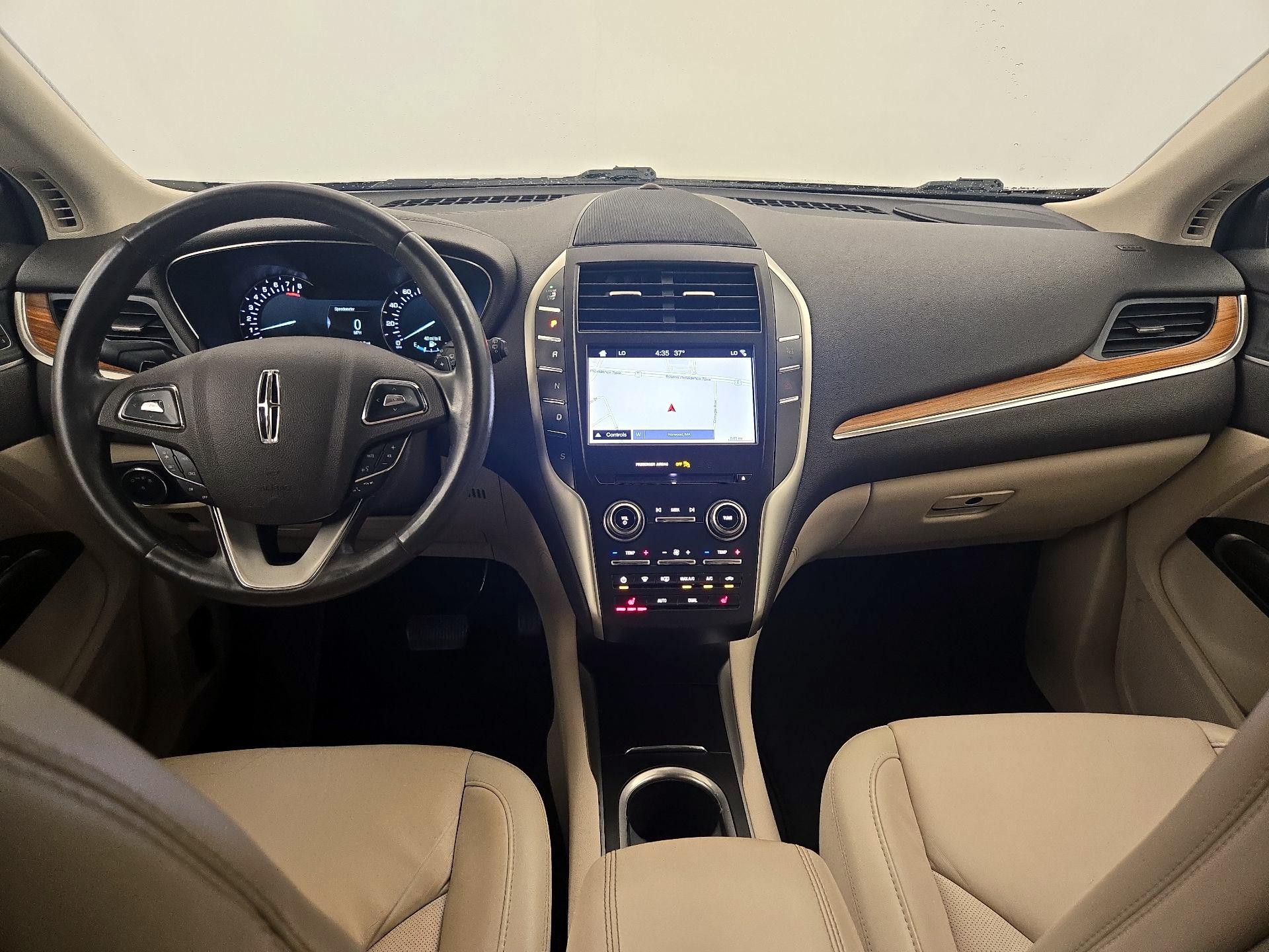 Thumbnail: 2019 Lincoln MKC - 9