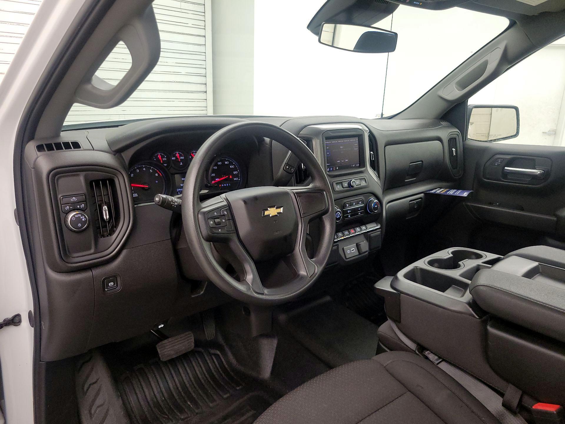 Thumbnail: 2024 Chevrolet Silverado 1500 - 9