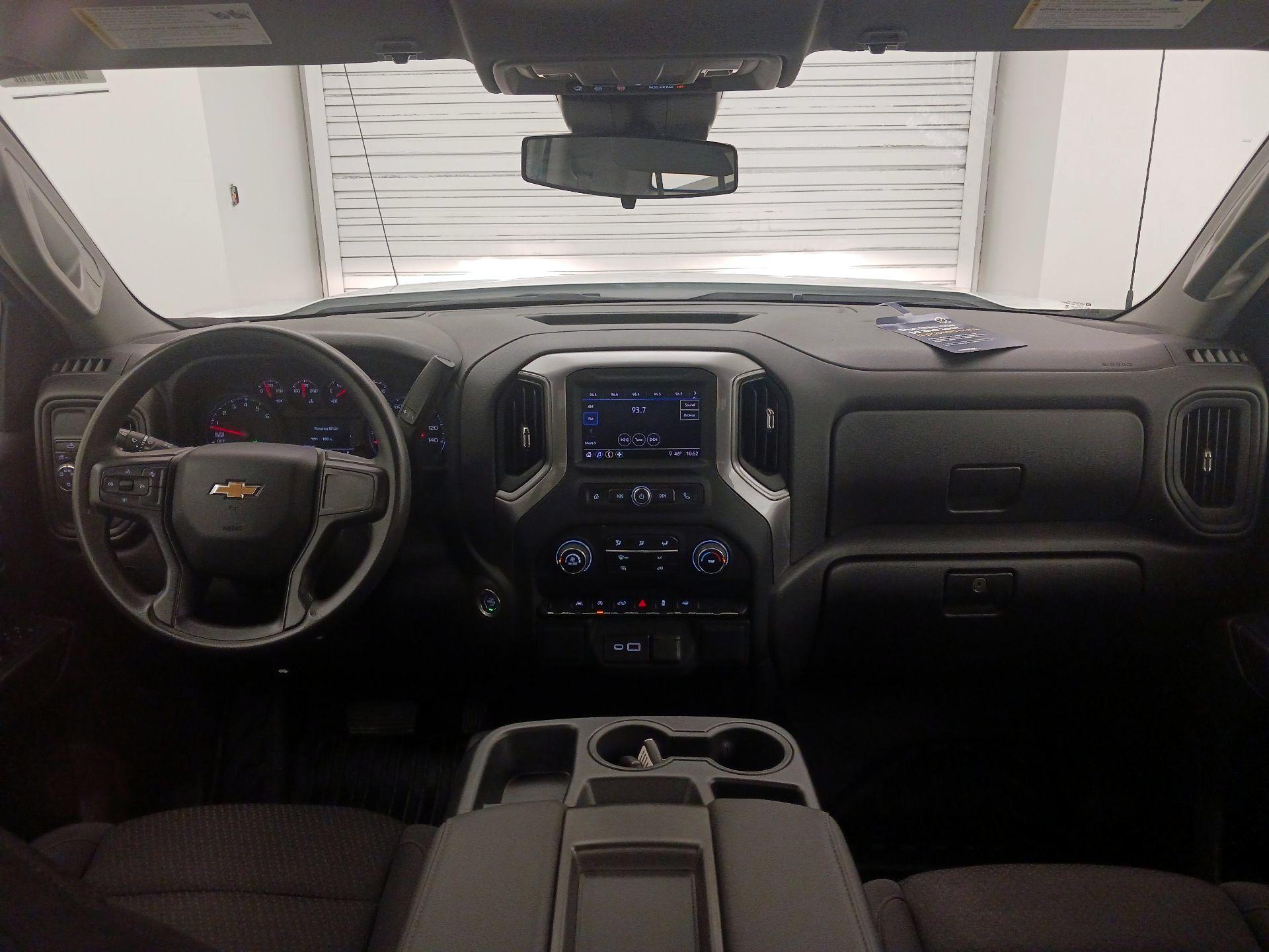 Thumbnail: 2024 Chevrolet Silverado 1500 - 9