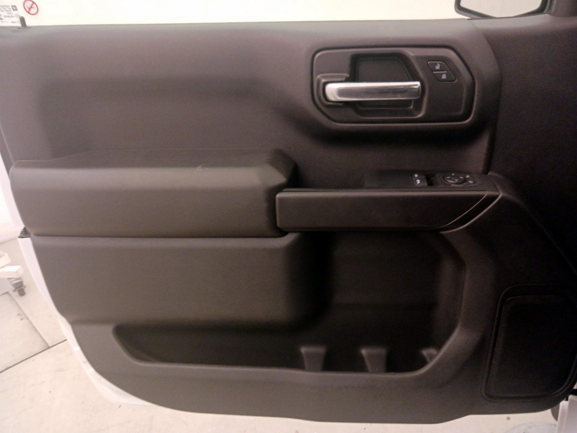 Thumbnail: 2024 Chevrolet Silverado 1500 - 12