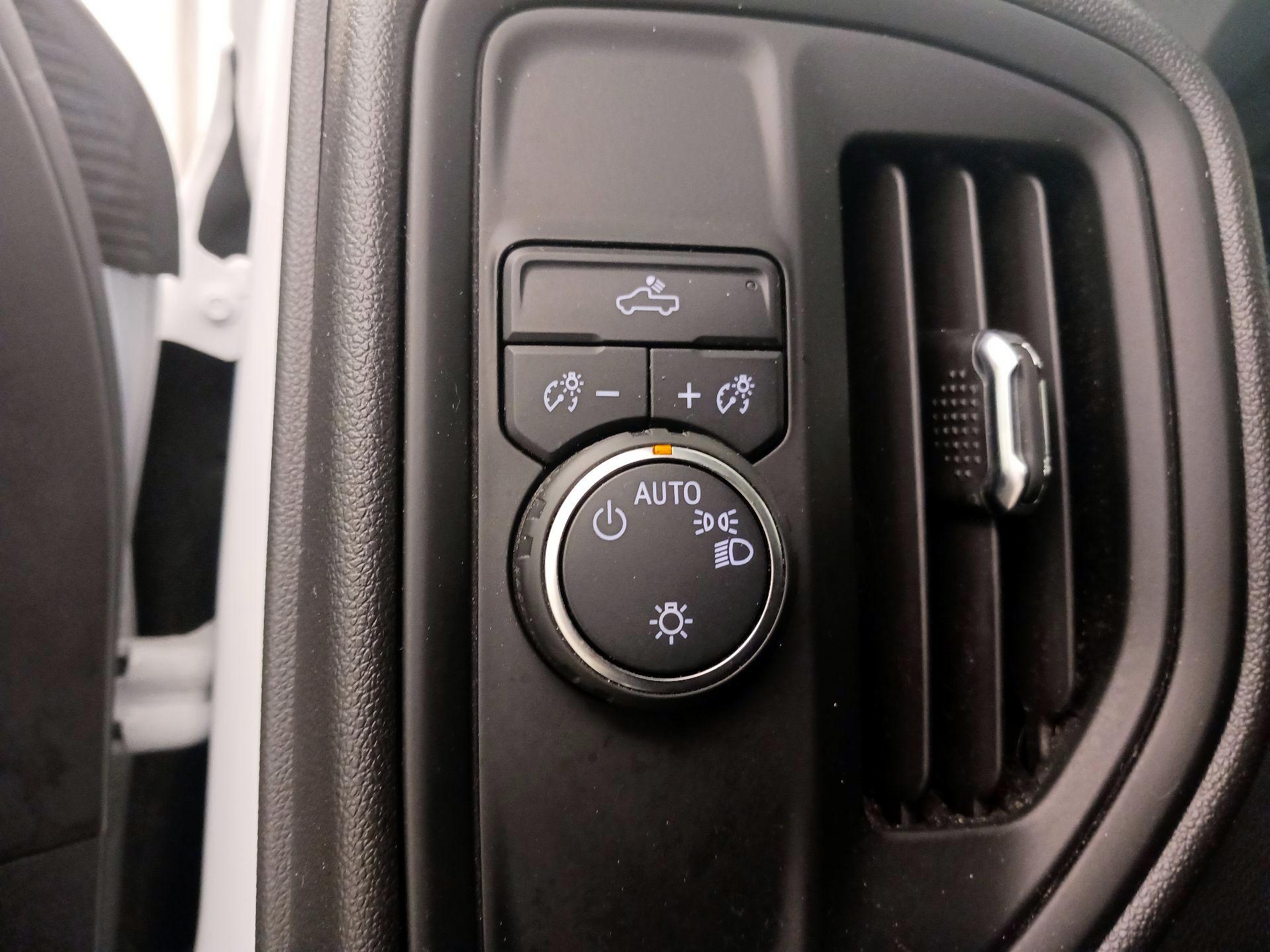 Thumbnail: 2024 Chevrolet Silverado 1500 - 13