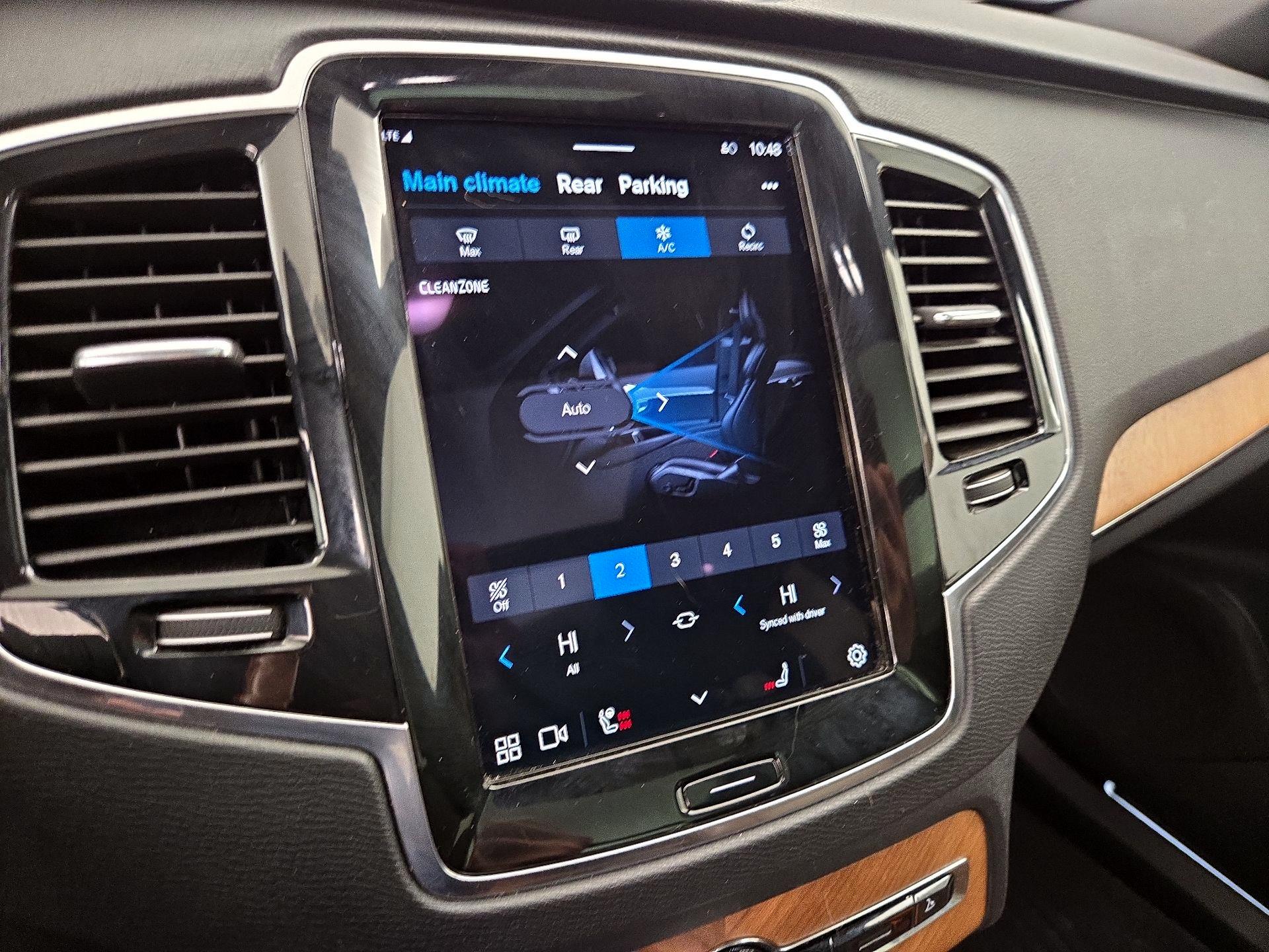 Thumbnail: 2023 Volvo XC90 - 16