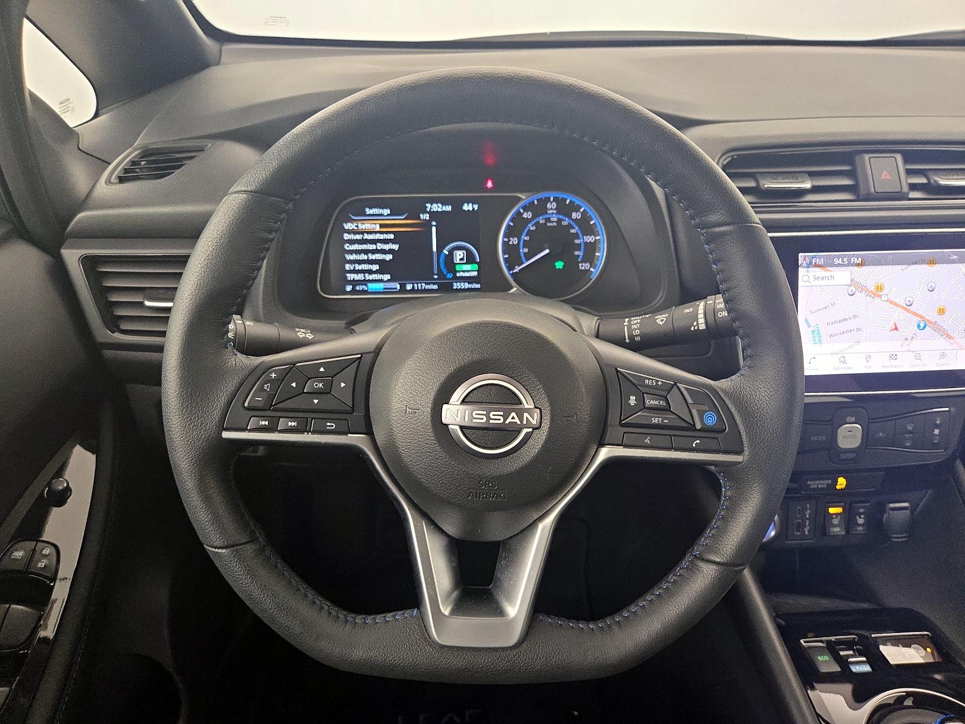 Thumbnail: 2023 Nissan Leaf - 10