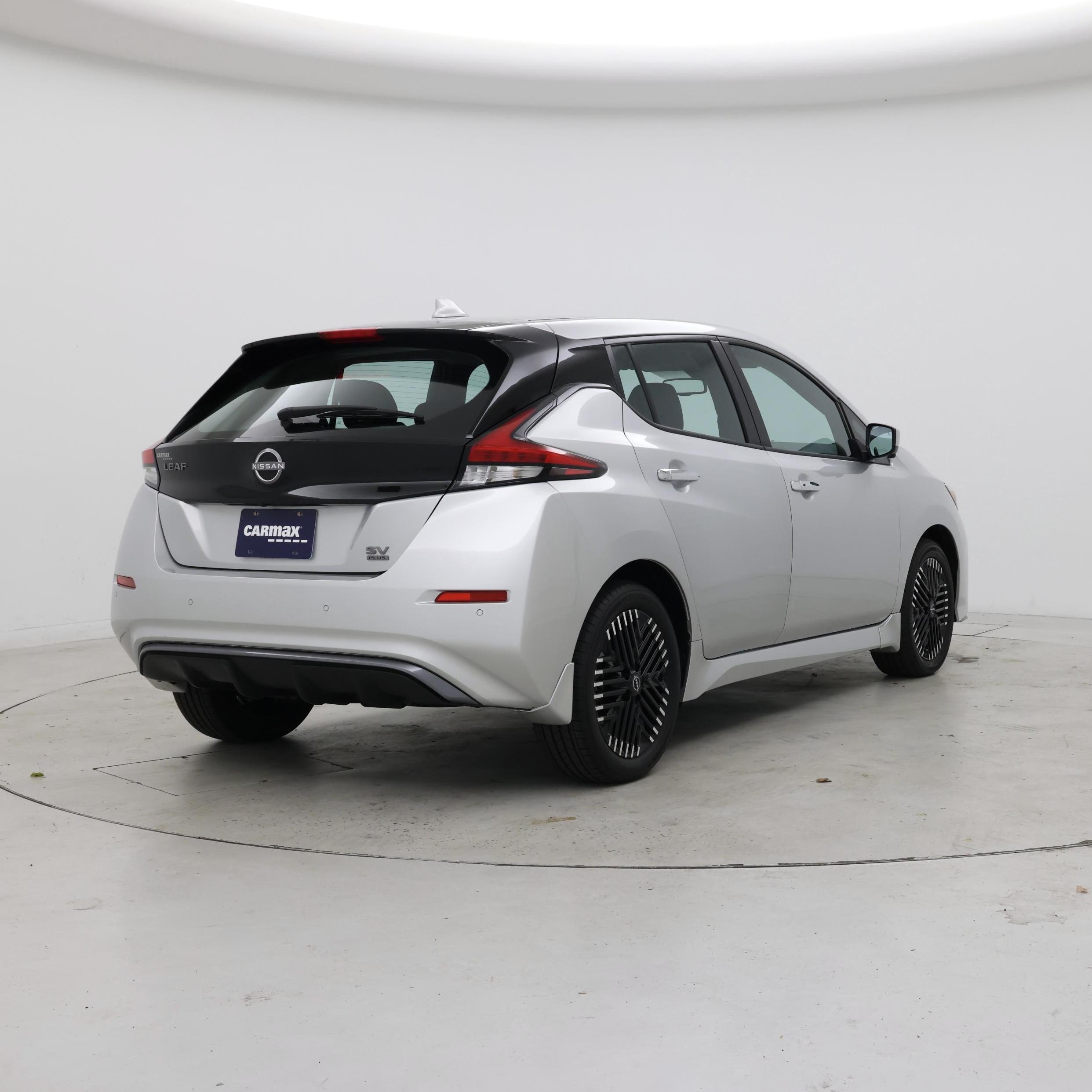 Thumbnail: 2023 Nissan Leaf - 8