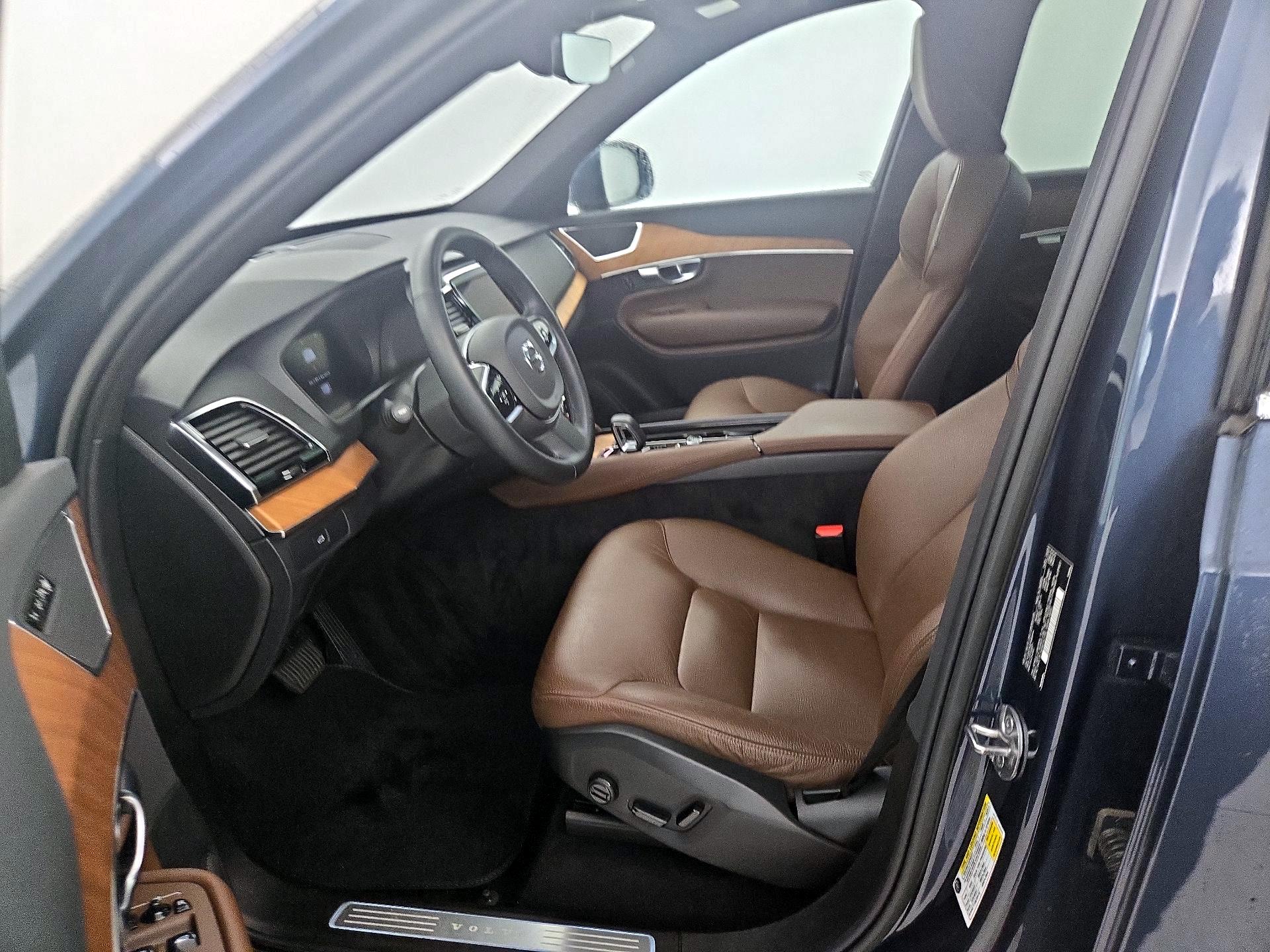 Thumbnail: 2023 Volvo XC90 - 11