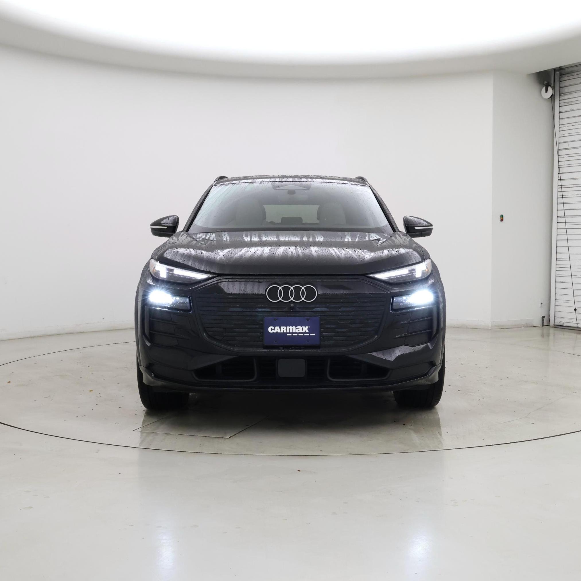 Thumbnail: 2025 Audi Q6 e-tron - 5